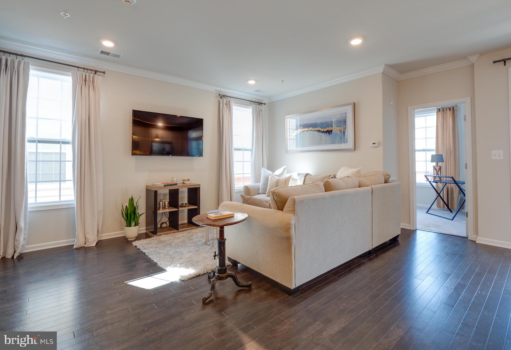 RIDGES AT LOUDOUN VALLEY - Residential