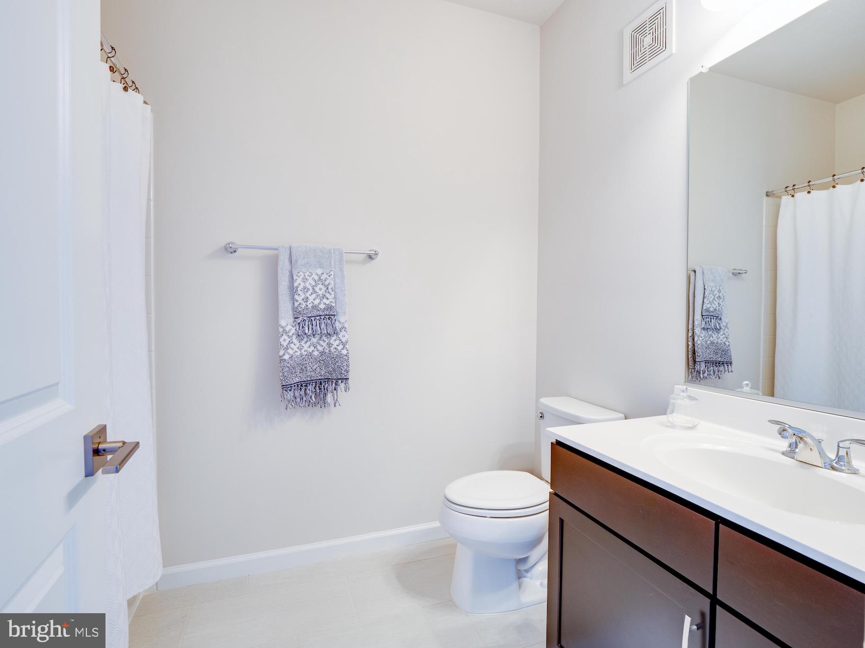 RIDGES AT LOUDOUN VALLEY - Residential