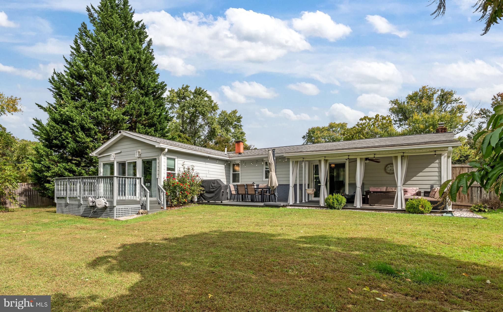 MUNSON HEIGHTS - Residential