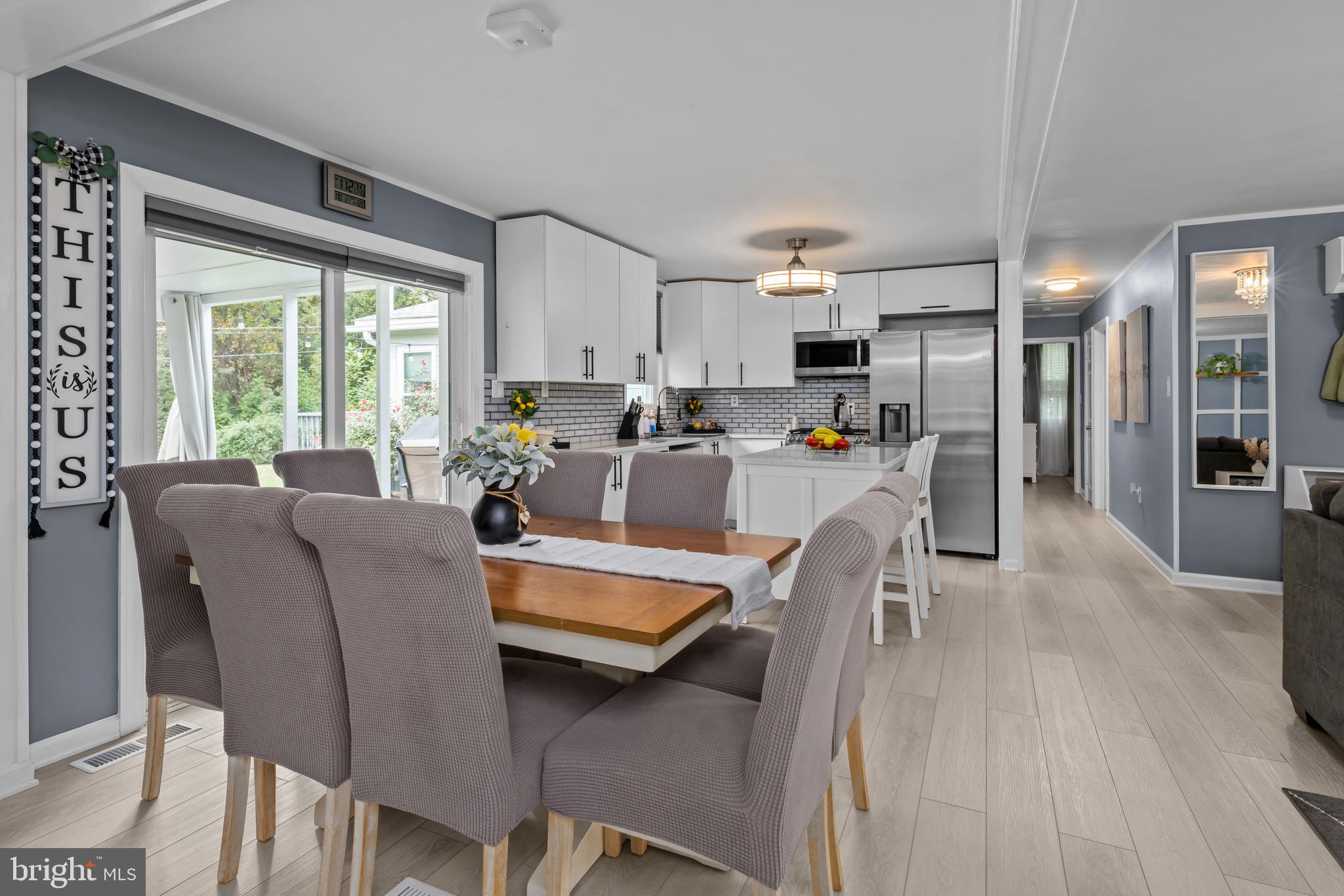 MUNSON HEIGHTS - Residential