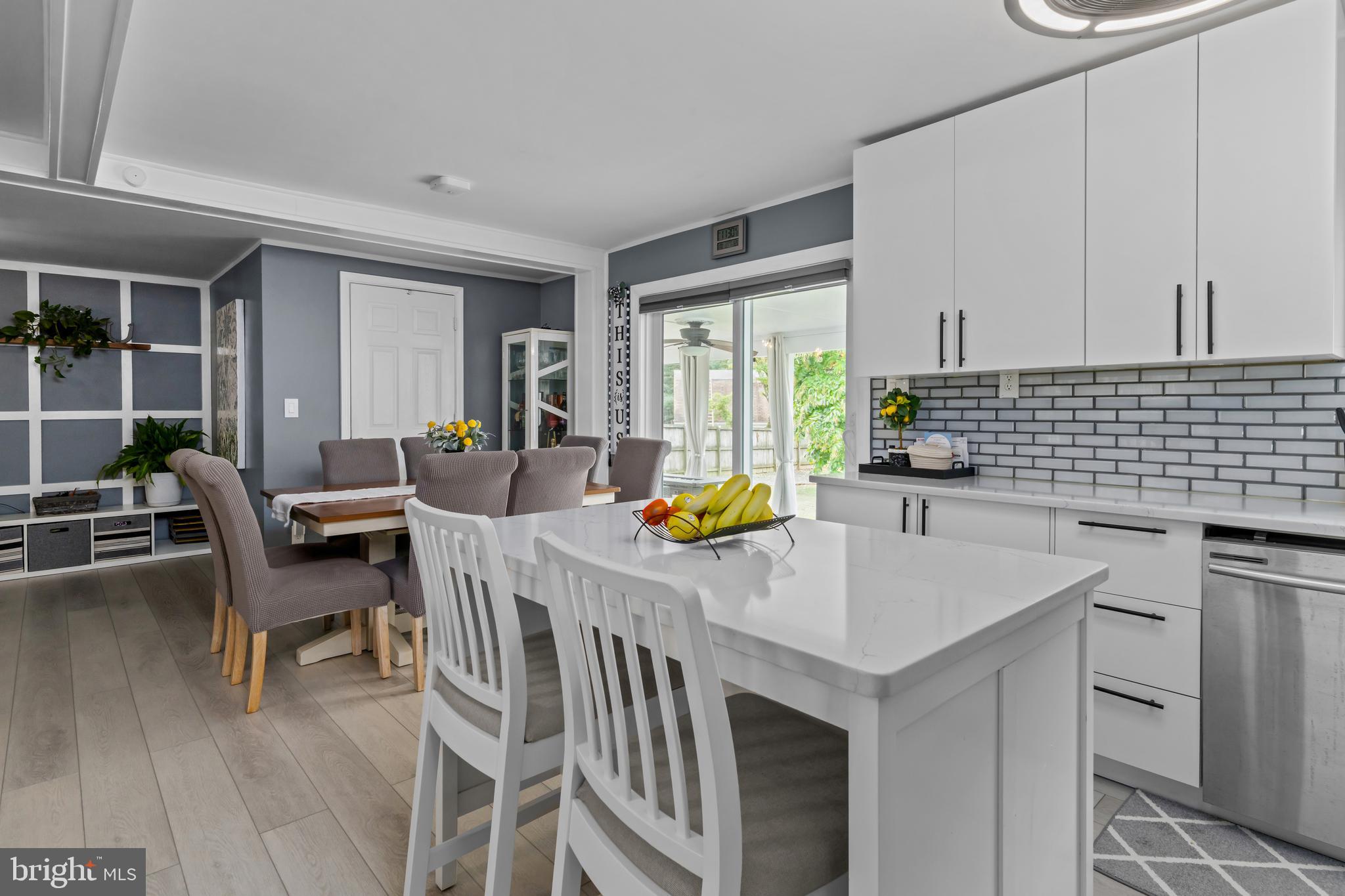 MUNSON HEIGHTS - Residential