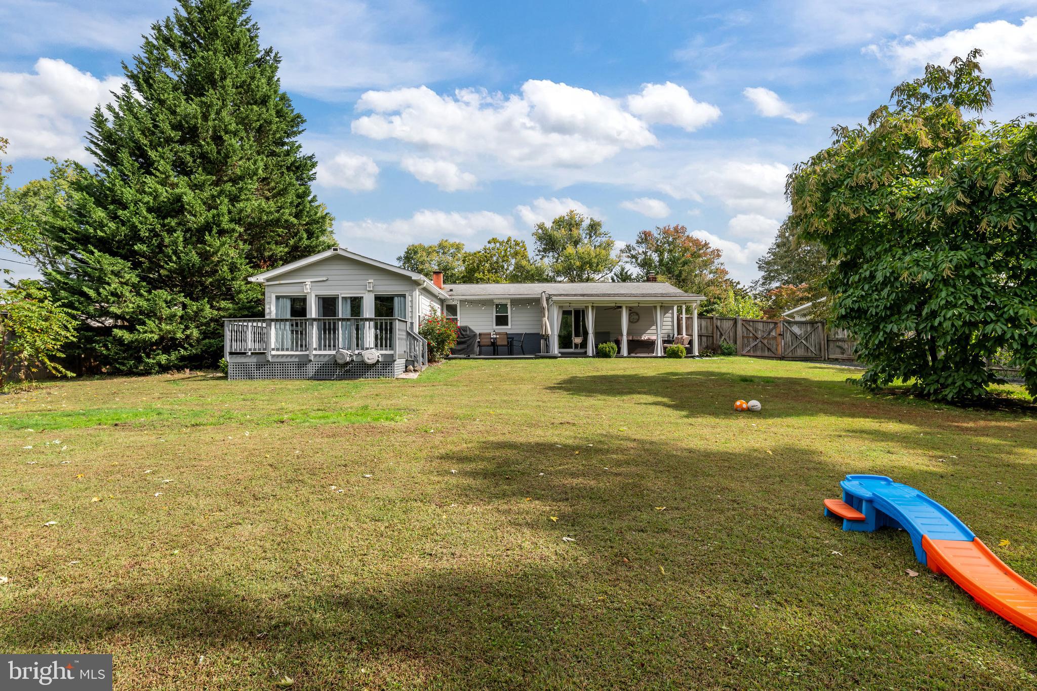 MUNSON HEIGHTS - Residential