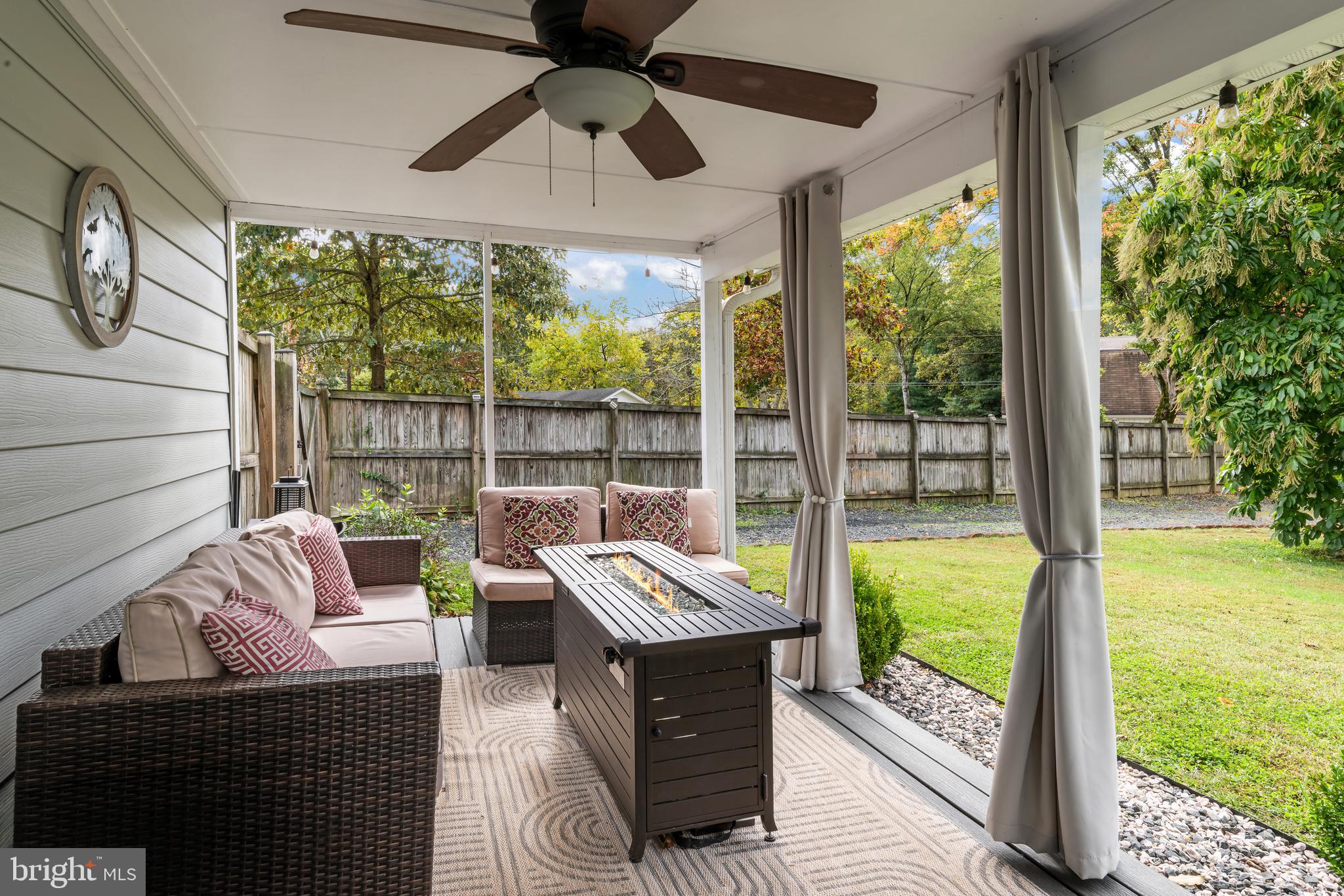 MUNSON HEIGHTS - Residential