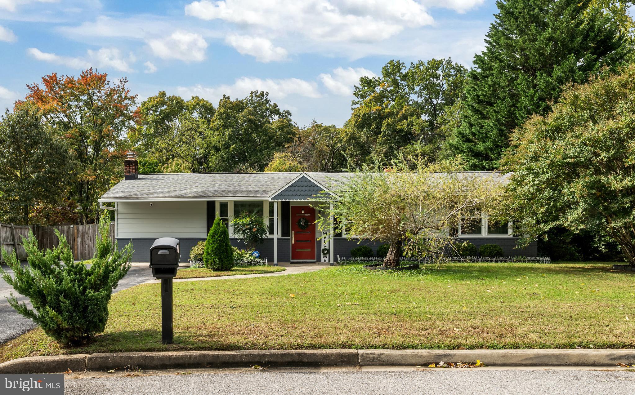 MUNSON HEIGHTS - Residential