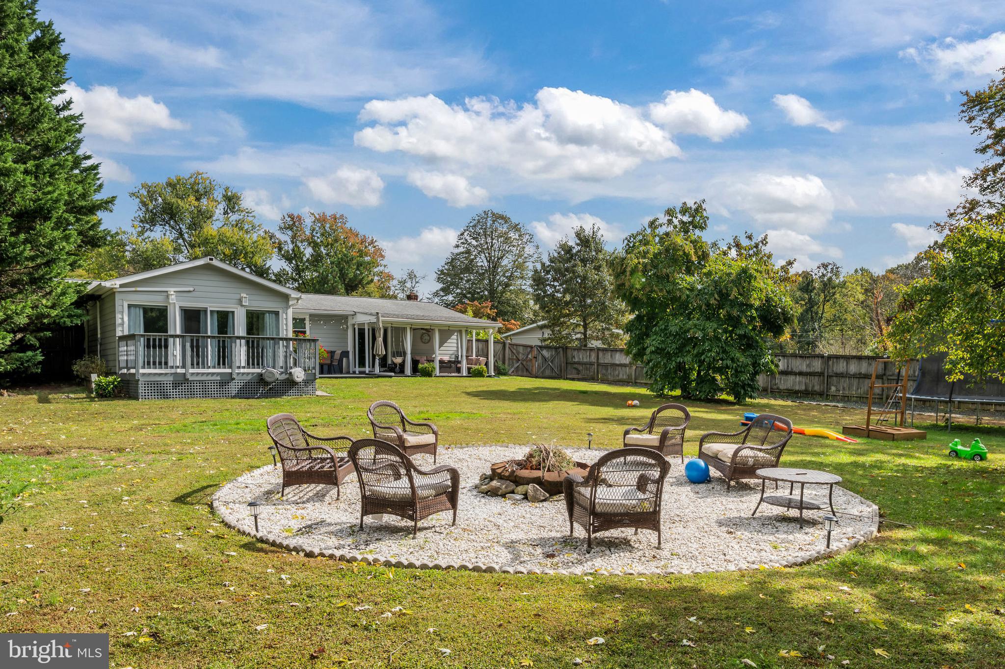 MUNSON HEIGHTS - Residential