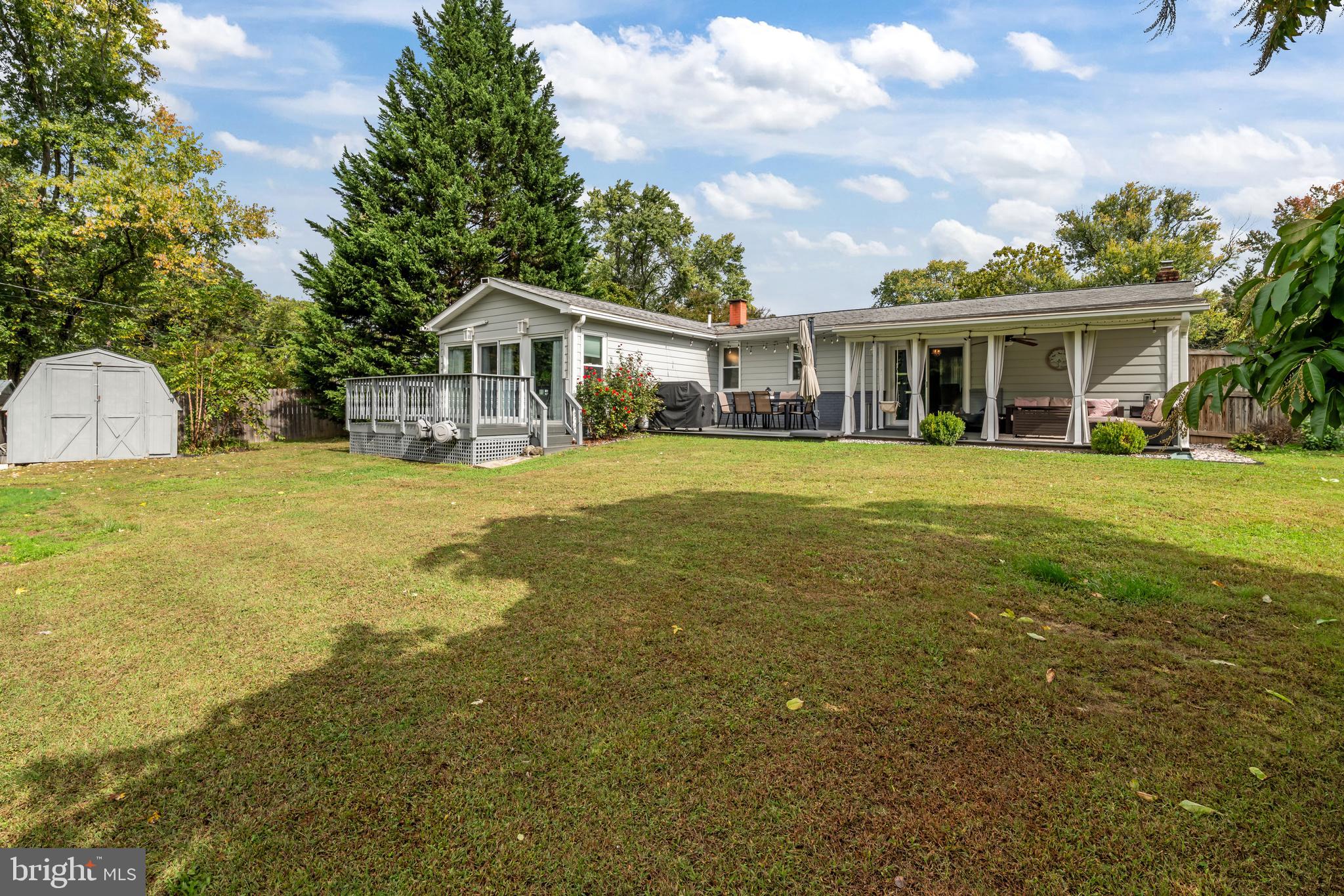 MUNSON HEIGHTS - Residential