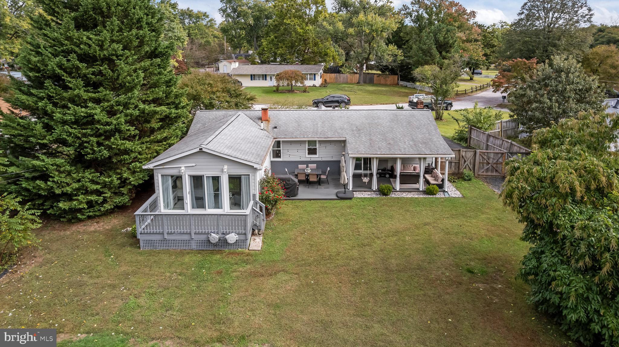 MUNSON HEIGHTS - Residential