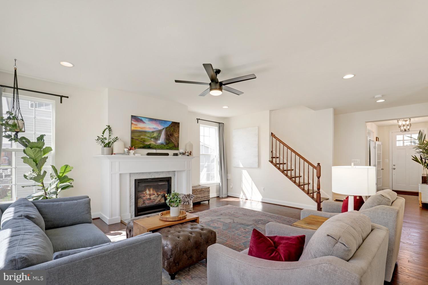 CAYDEN RIDGE - Residential