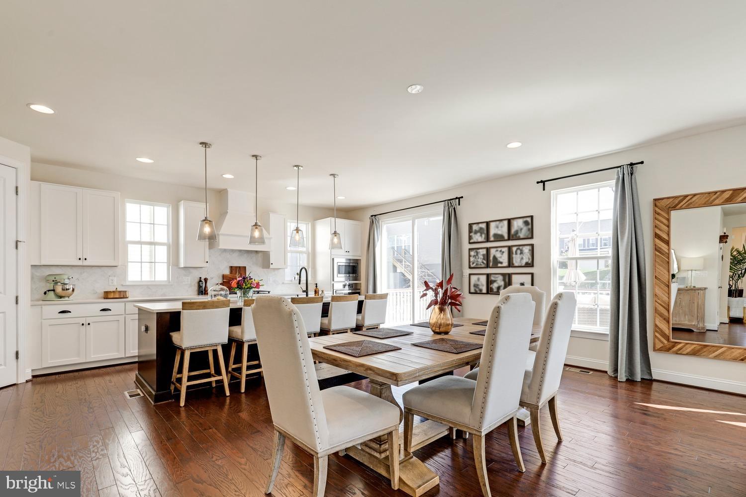CAYDEN RIDGE - Residential