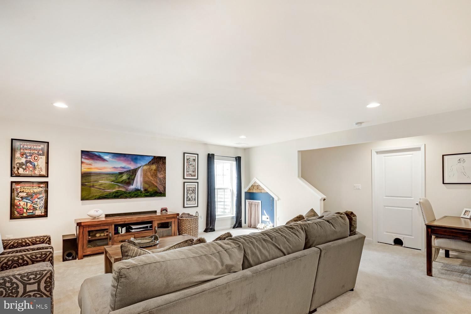 CAYDEN RIDGE - Residential