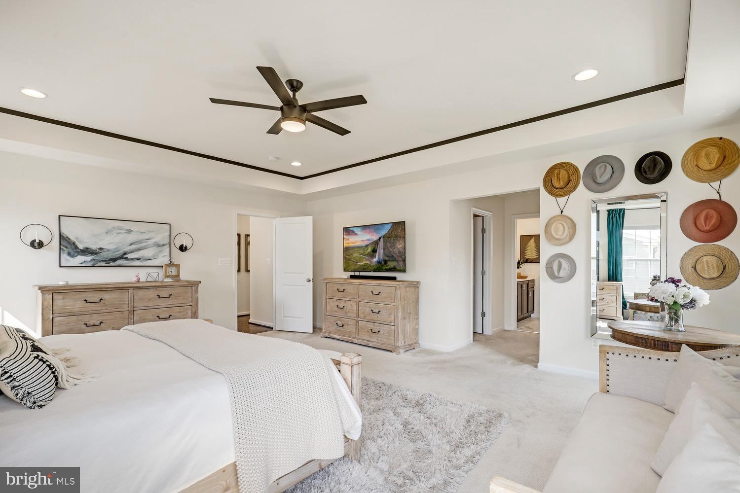 CAYDEN RIDGE - Residential
