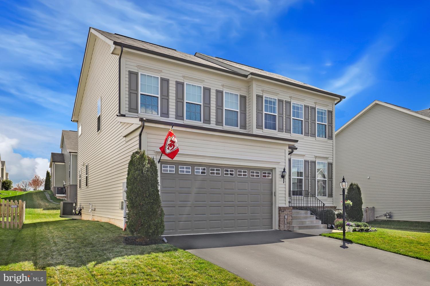CAYDEN RIDGE - Residential