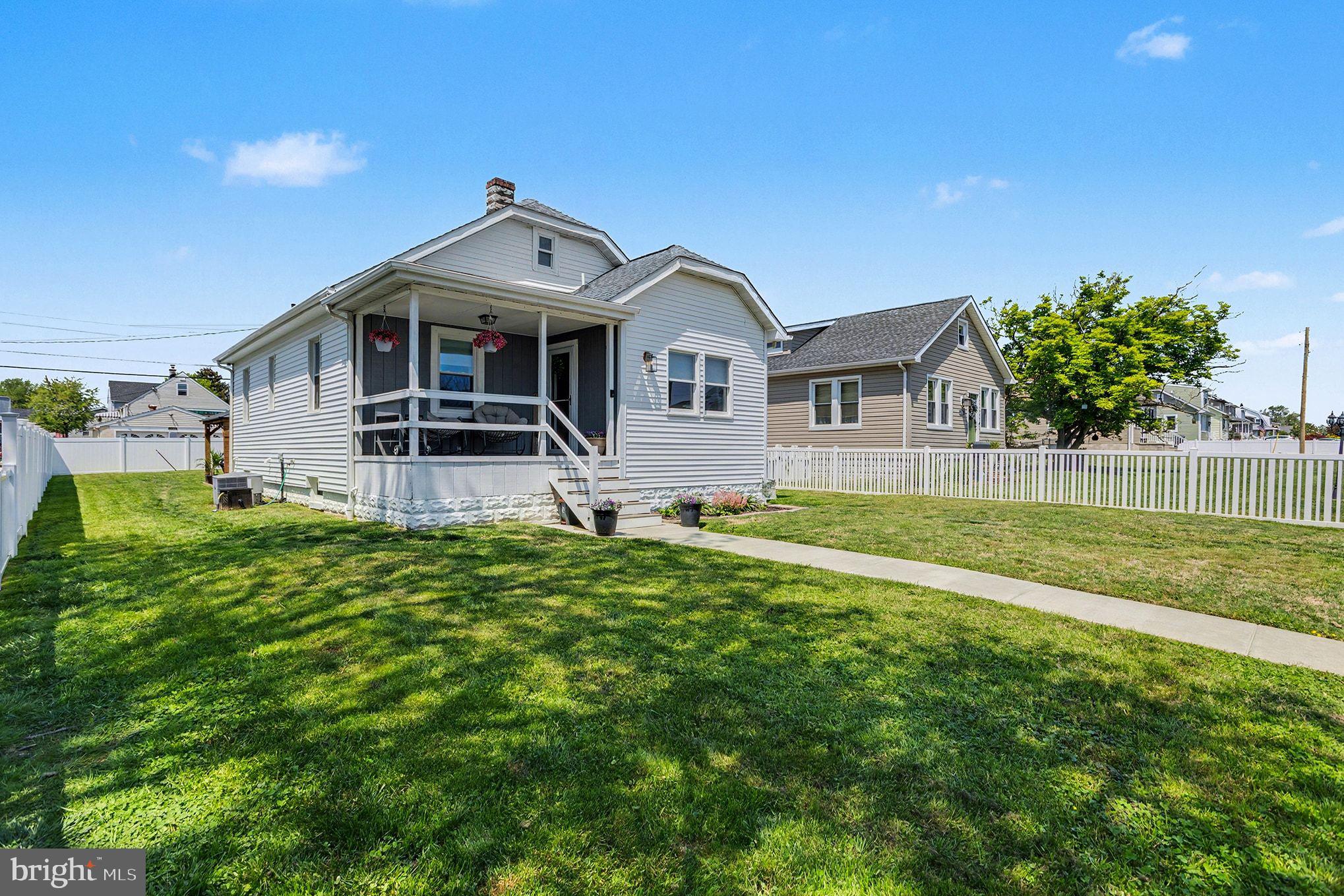 EDGEMERE/SPARROWS POINT - Residential