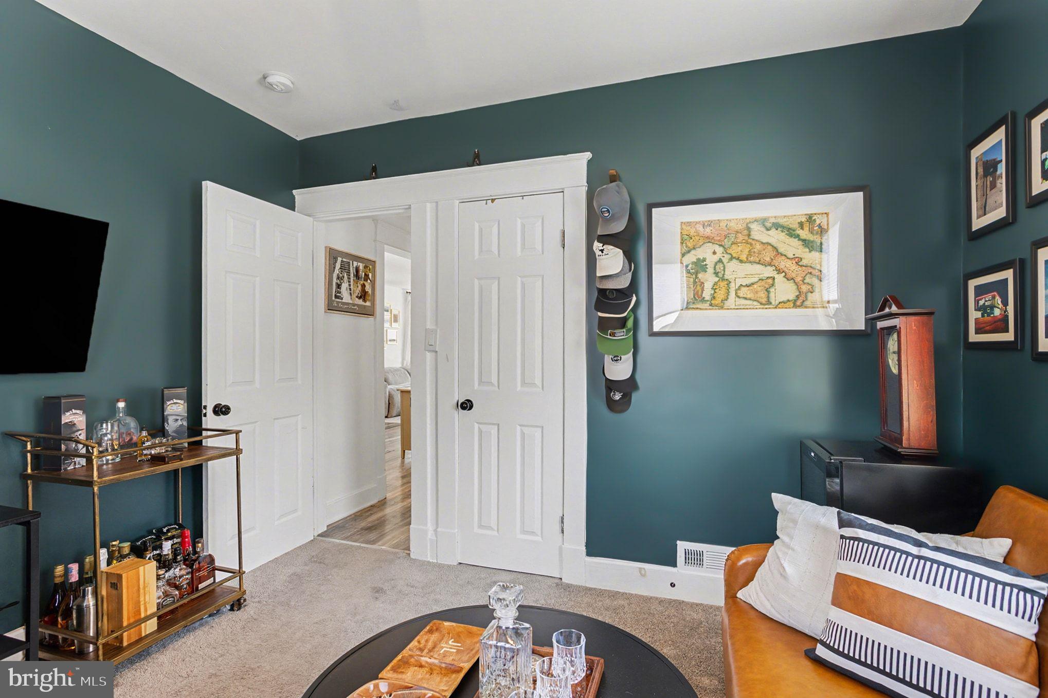 EDGEMERE/SPARROWS POINT - Residential