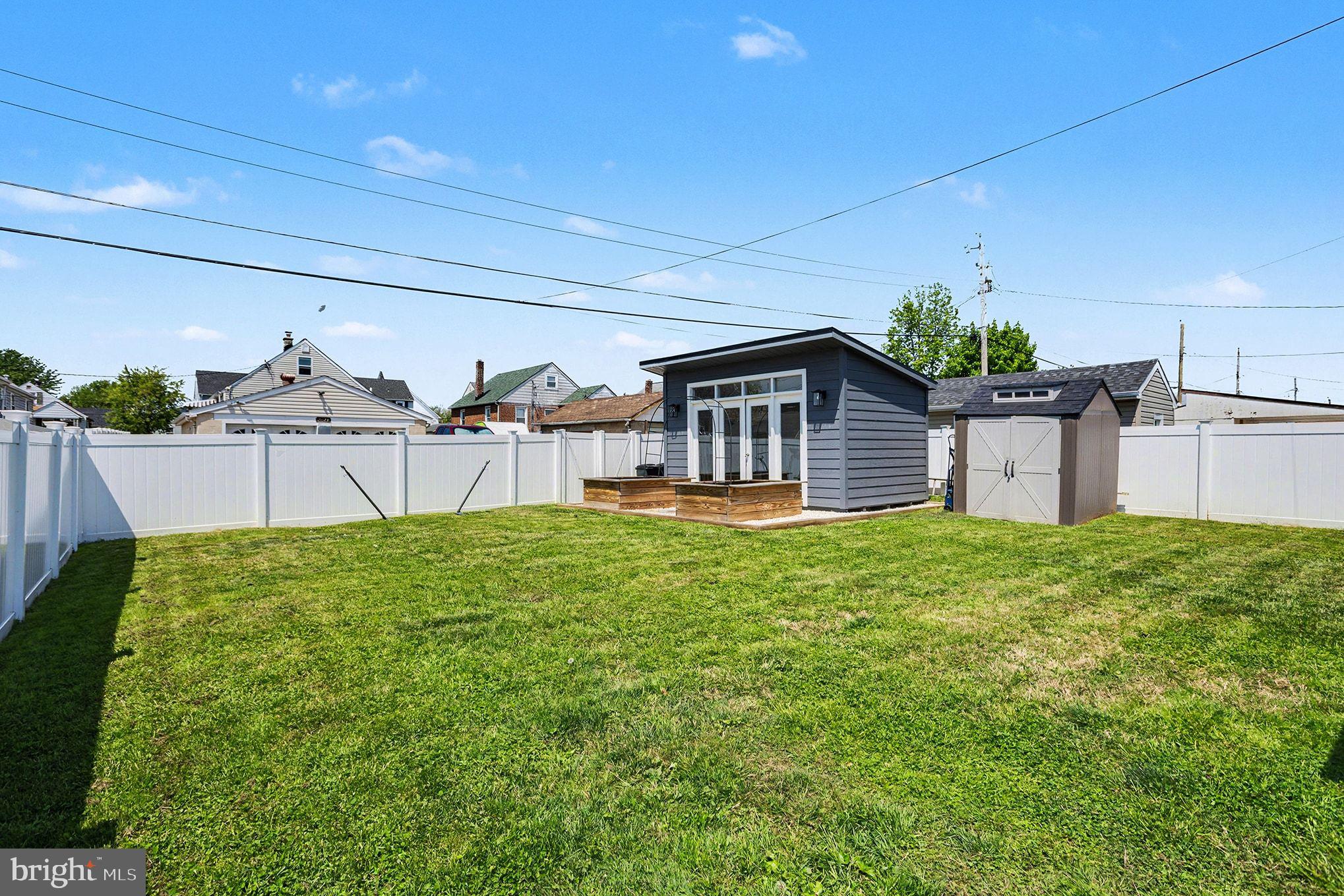 EDGEMERE/SPARROWS POINT - Residential