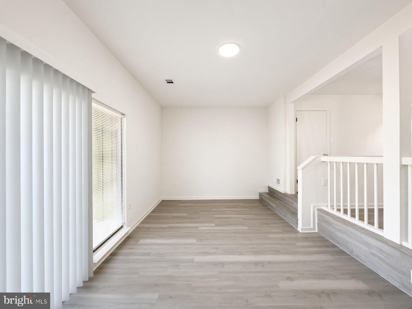 11 KEEPSAKE PLACE