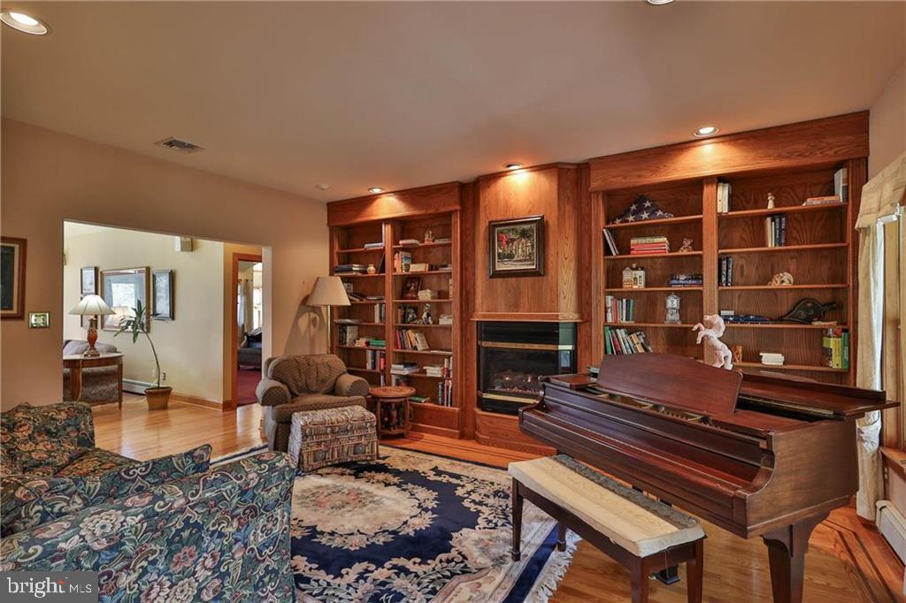 GRIST MILL - Residential