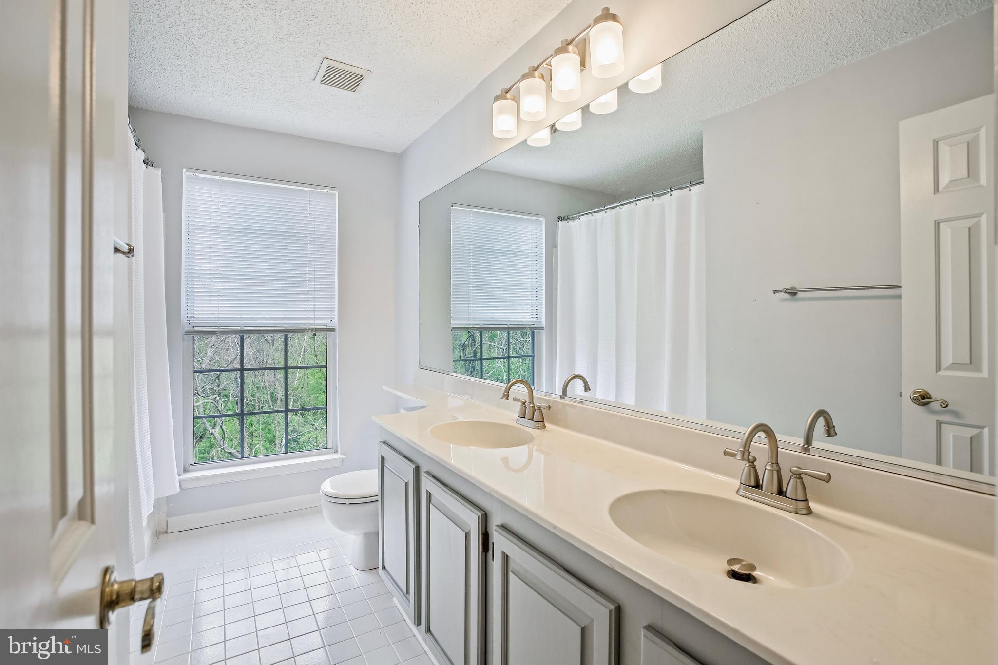 DRANESVILLE ESTATES - Residential