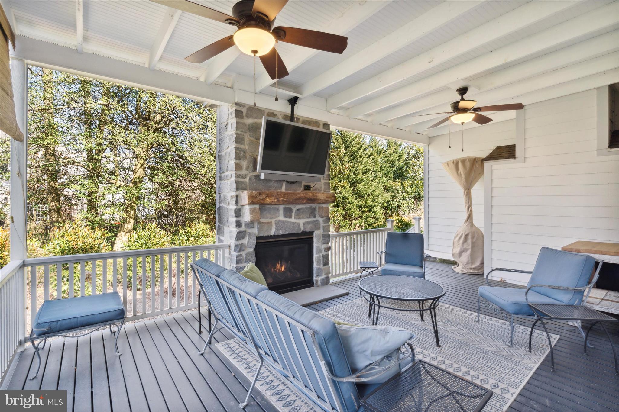 WYNDMOOR - Residential