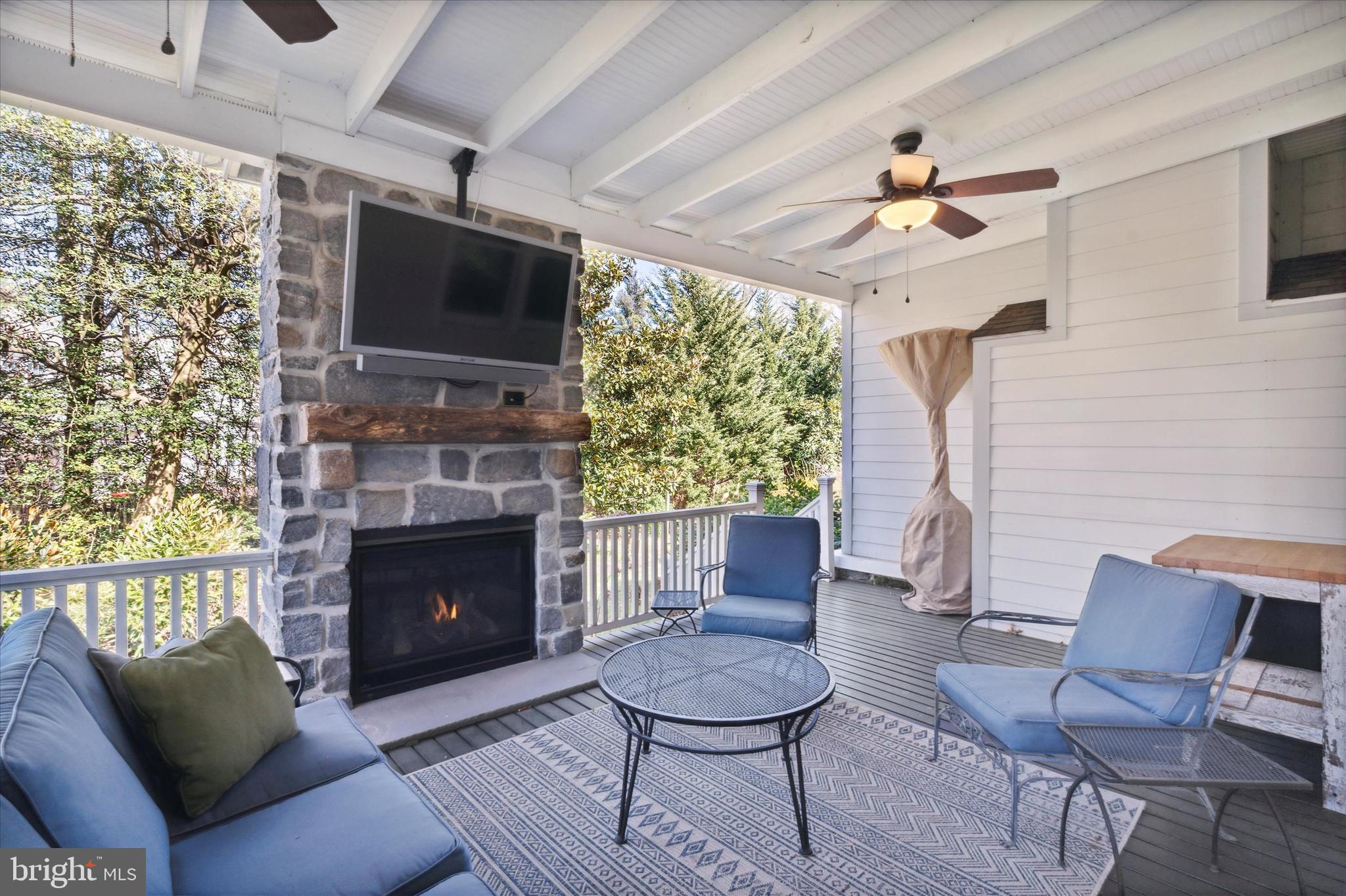 WYNDMOOR - Residential