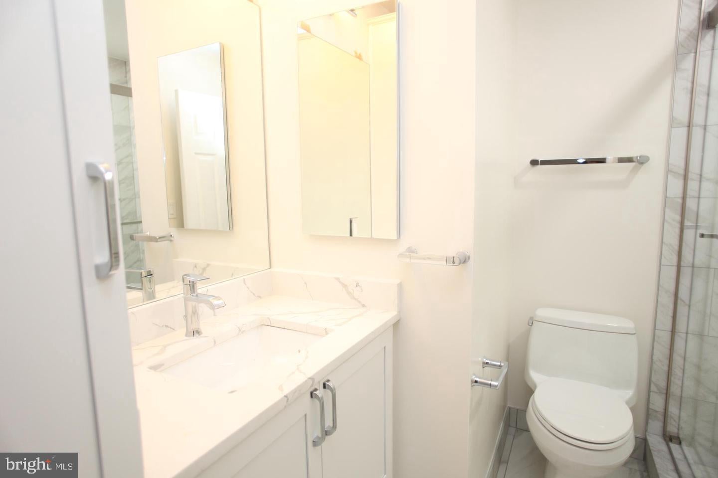 1022 PAPER MILL COURT NW 1022