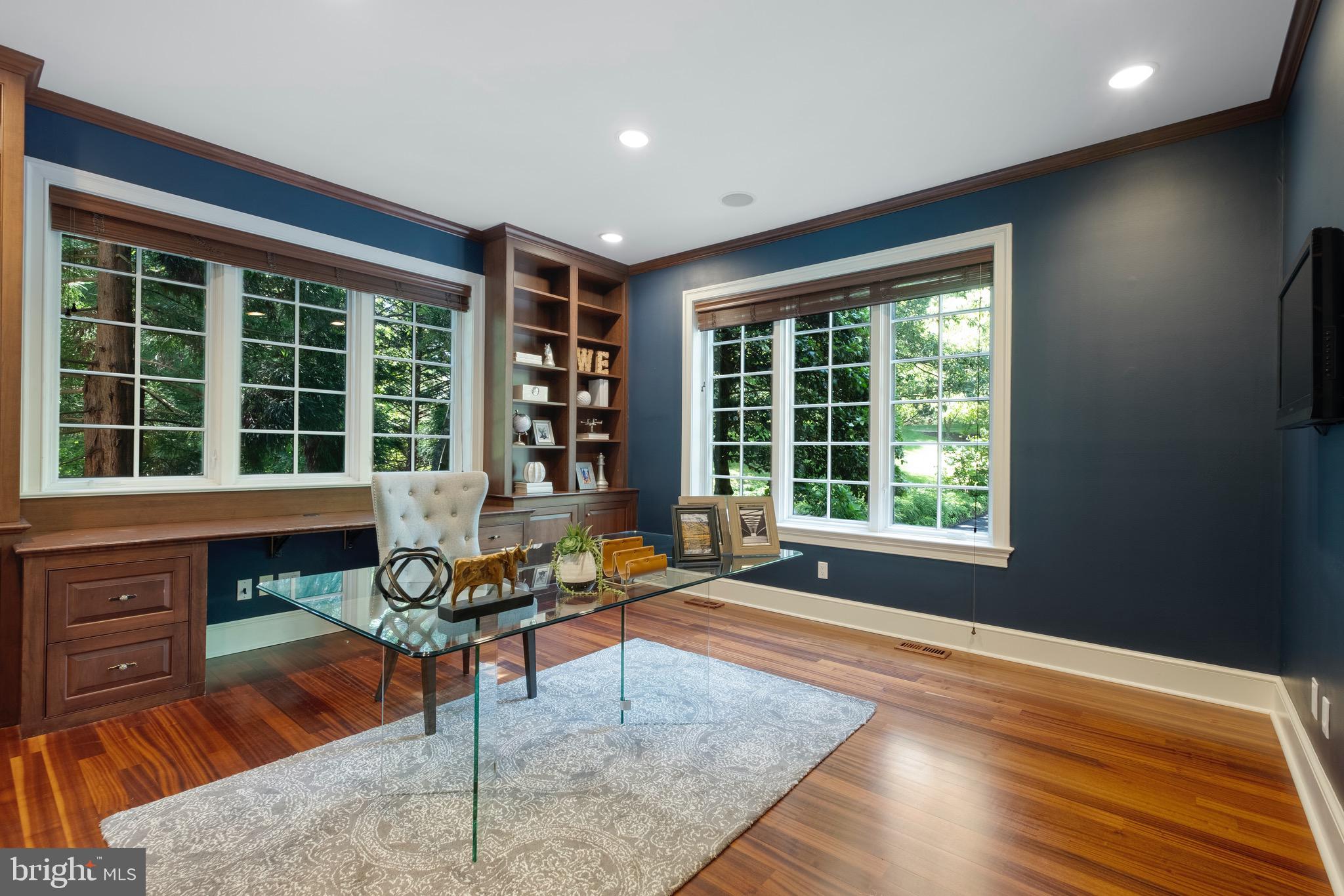 BRYN MAWR - Residential