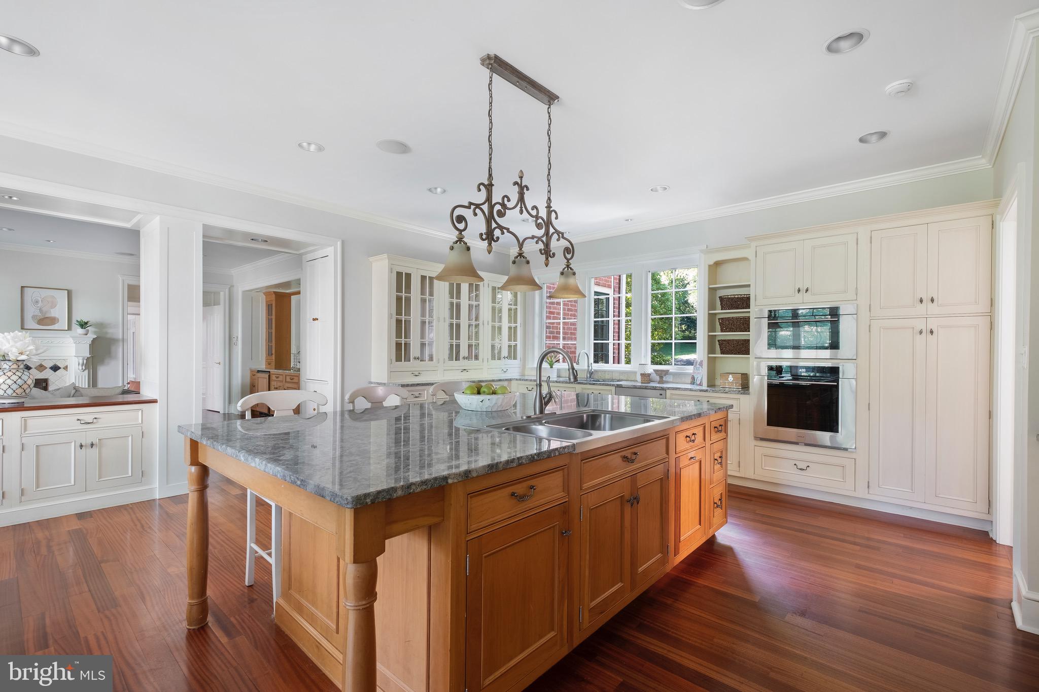 BRYN MAWR - Residential