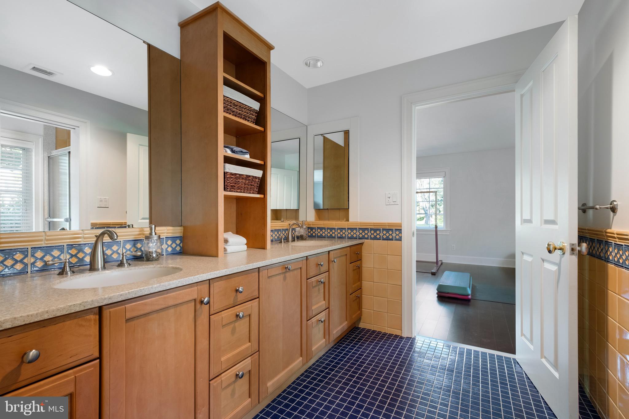 BRYN MAWR - Residential