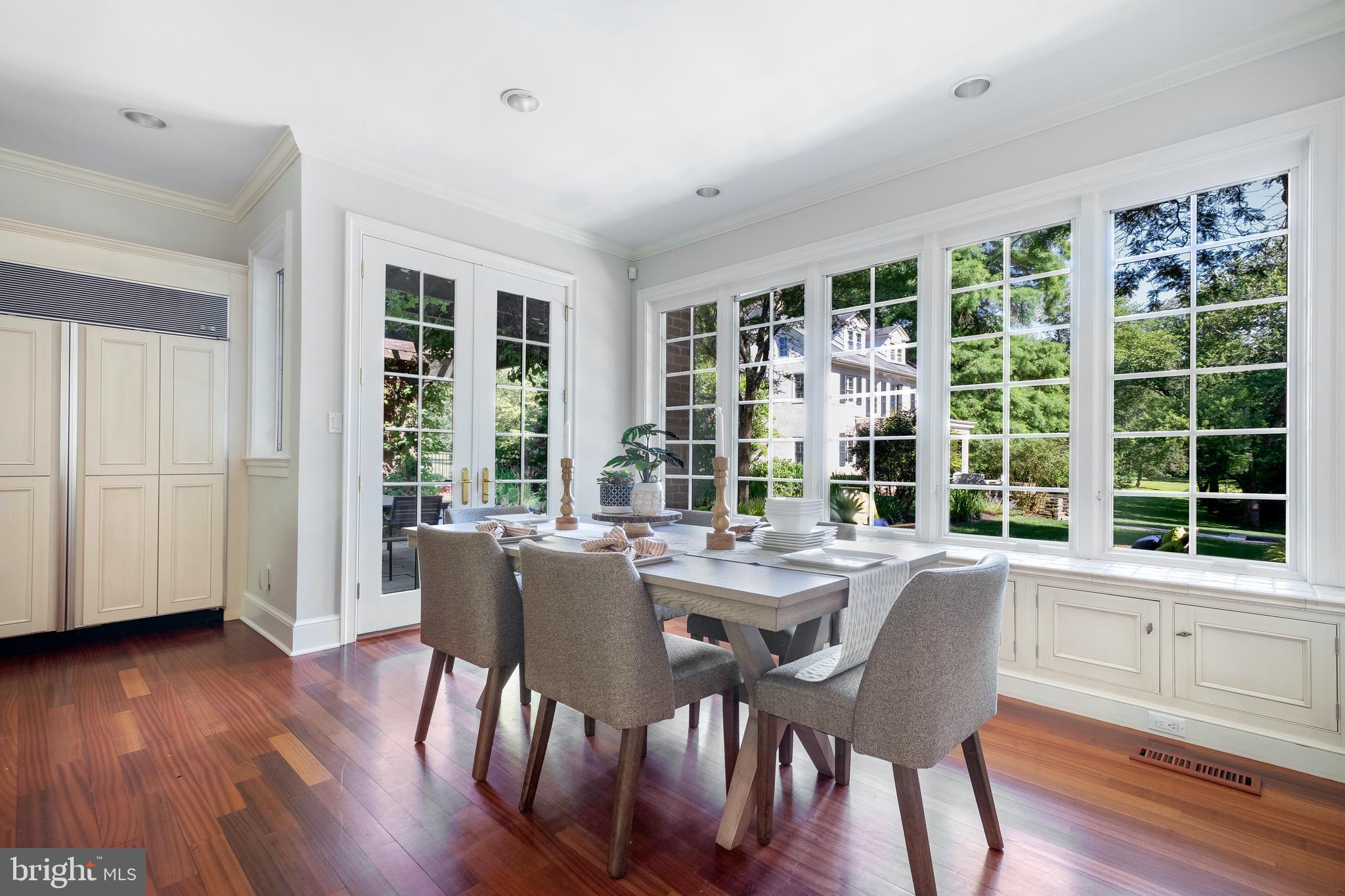 BRYN MAWR - Residential