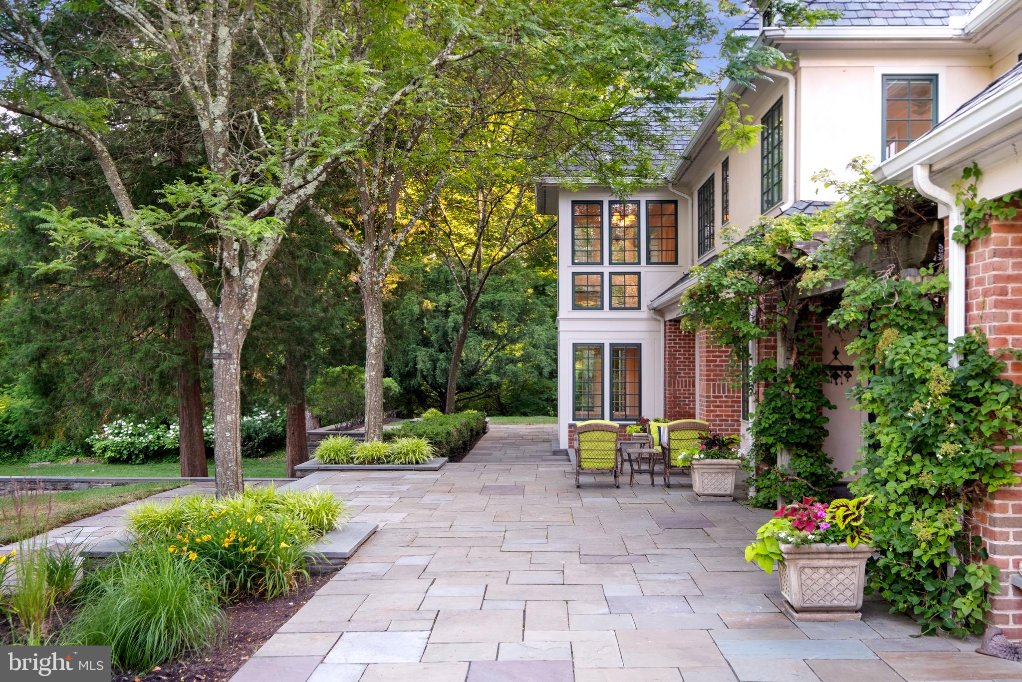 BRYN MAWR - Residential
