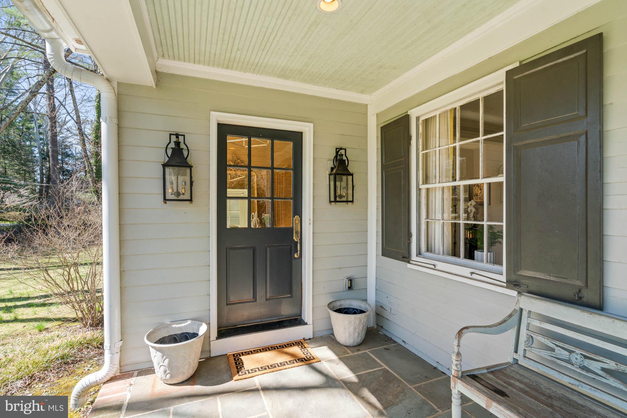4 CHITTENDEN LANE