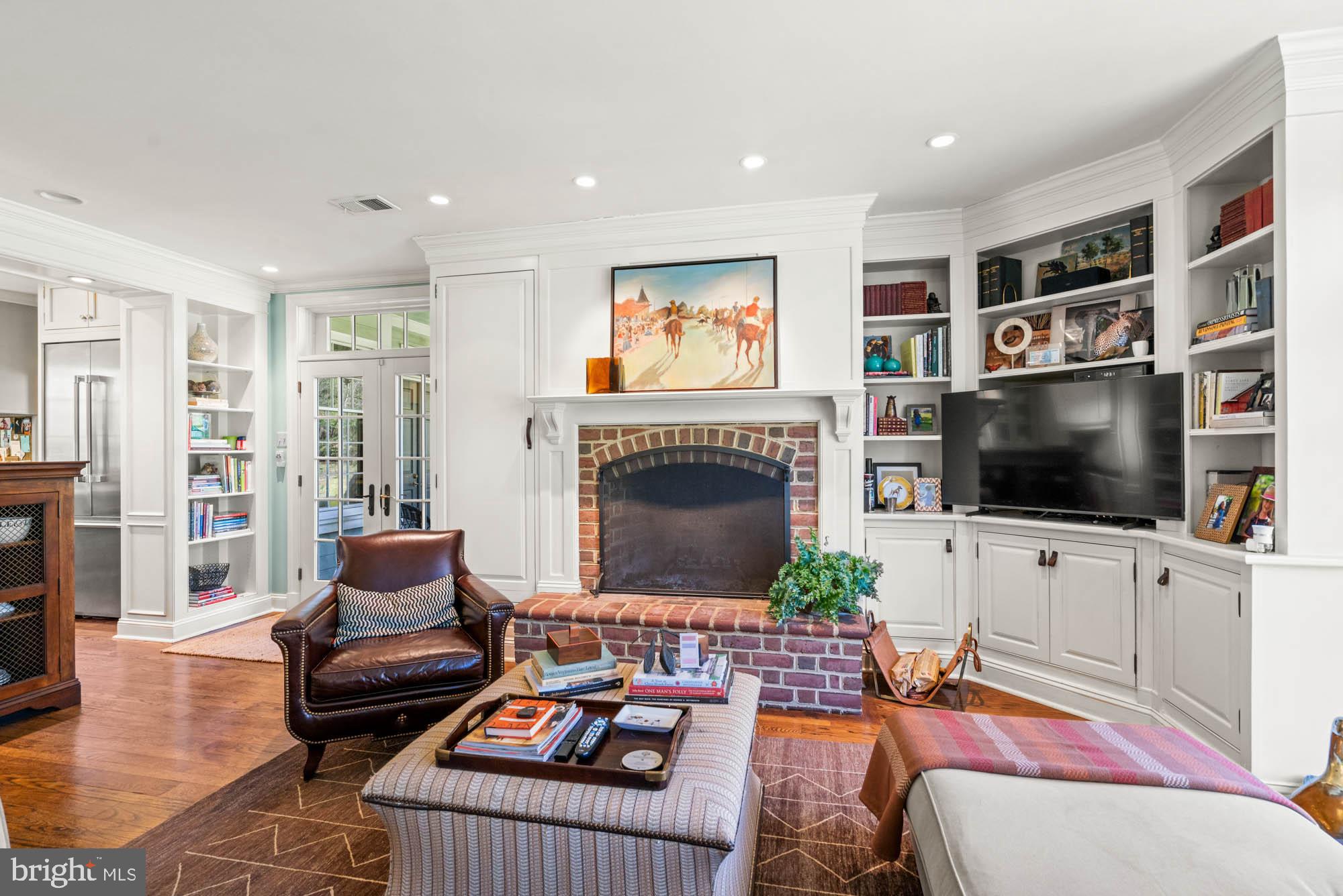 GREENSPRING VALLEY - Residential