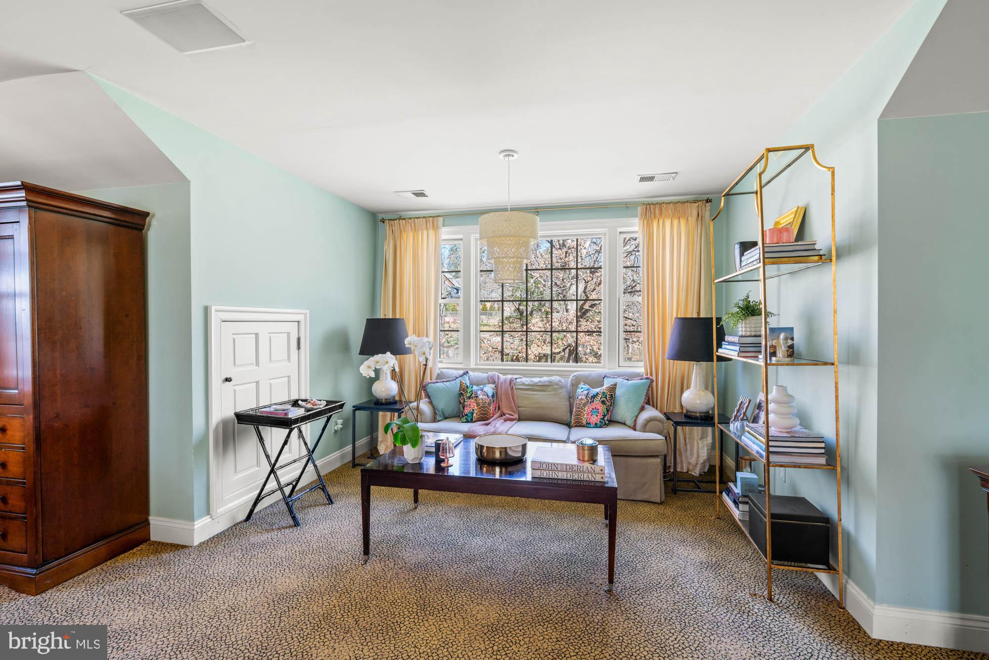 GREENSPRING VALLEY - Residential