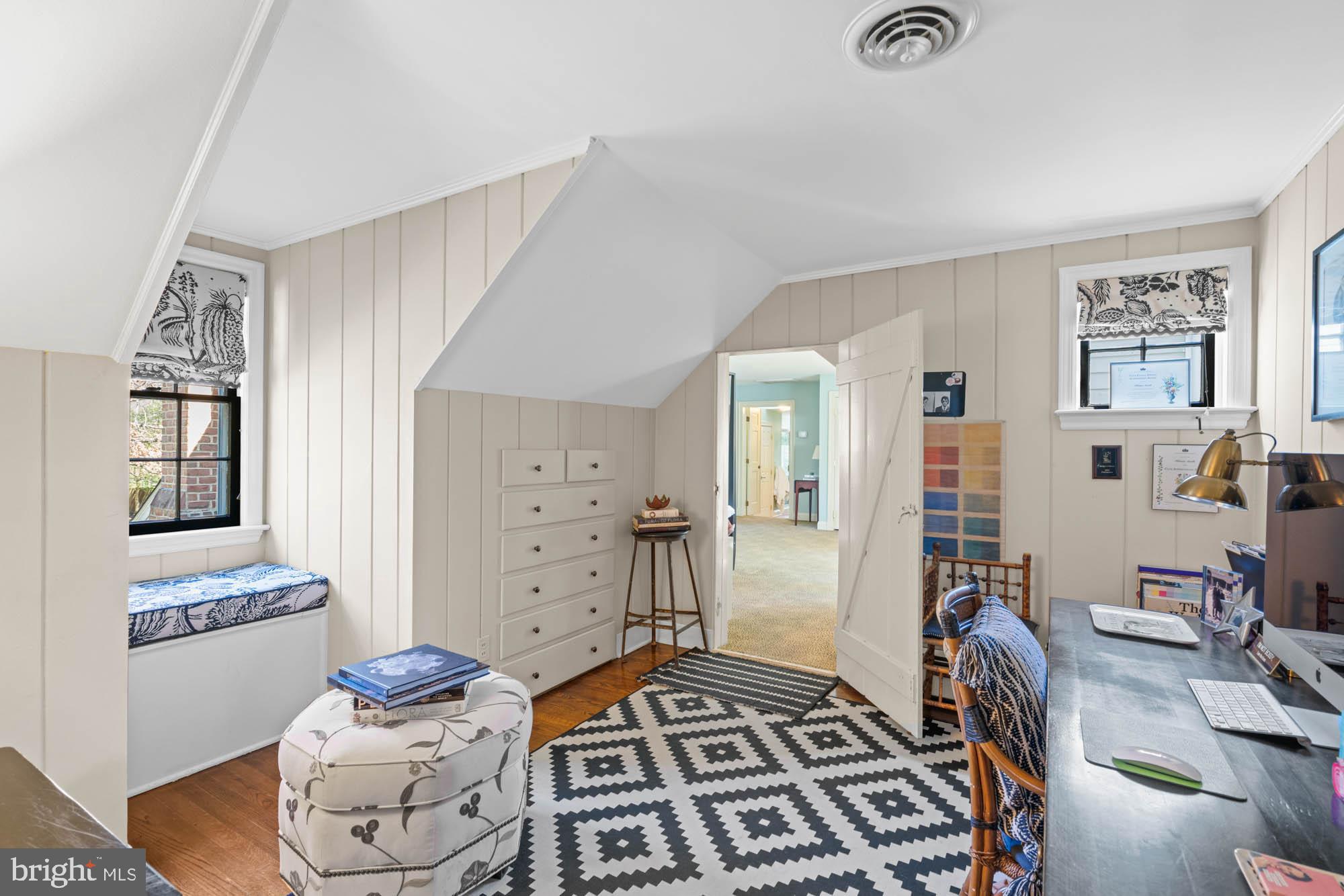 GREENSPRING VALLEY - Residential