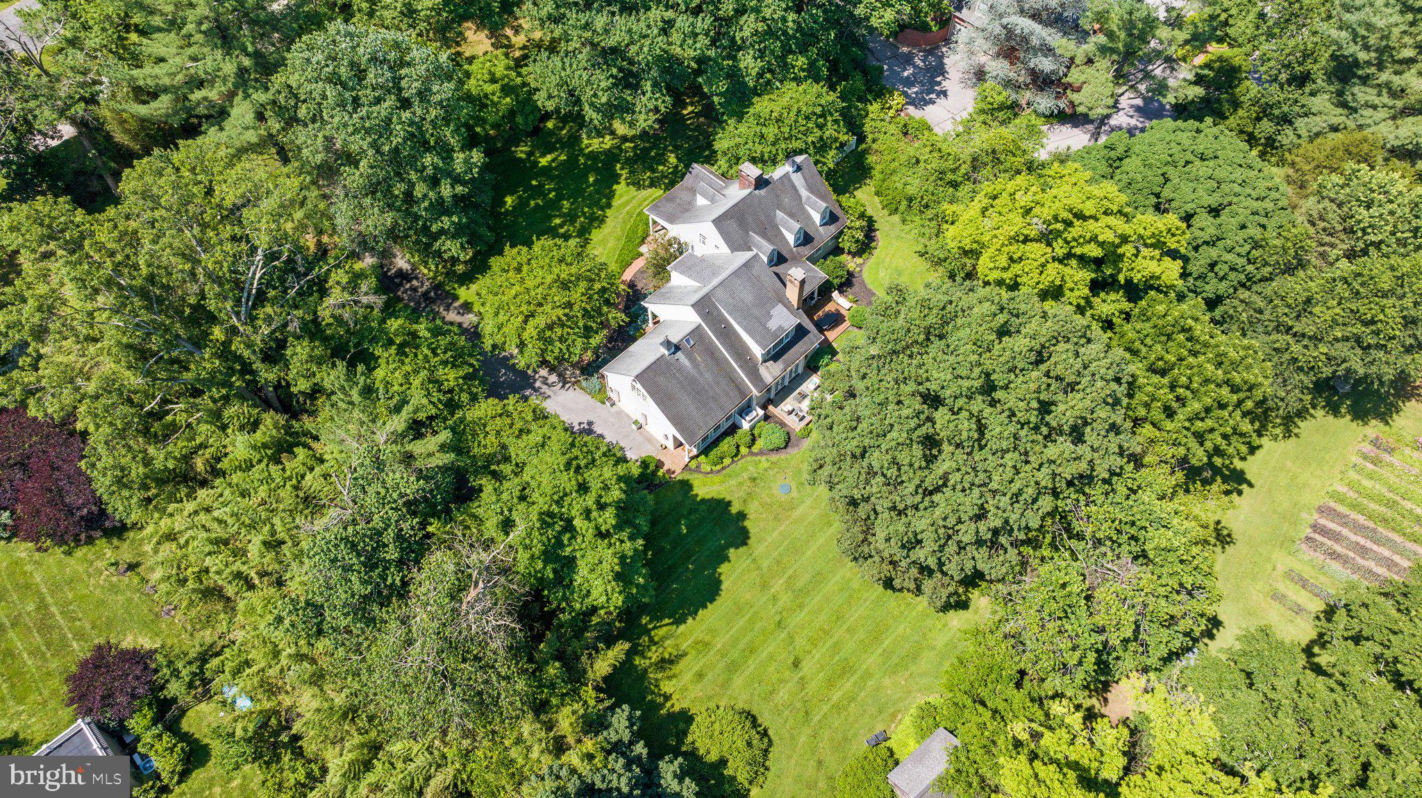 4 CHITTENDEN LANE
