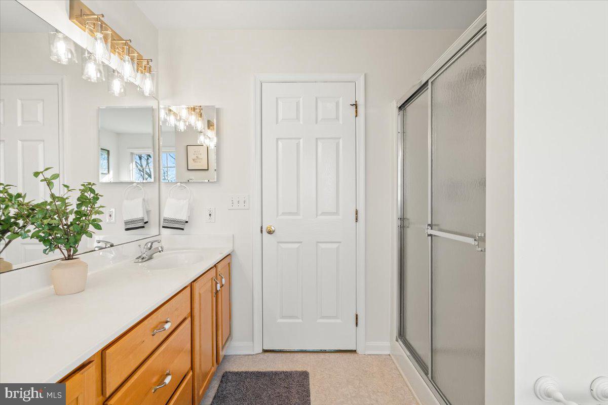 FOXFIELD AT MIDDLETOWN - Residential