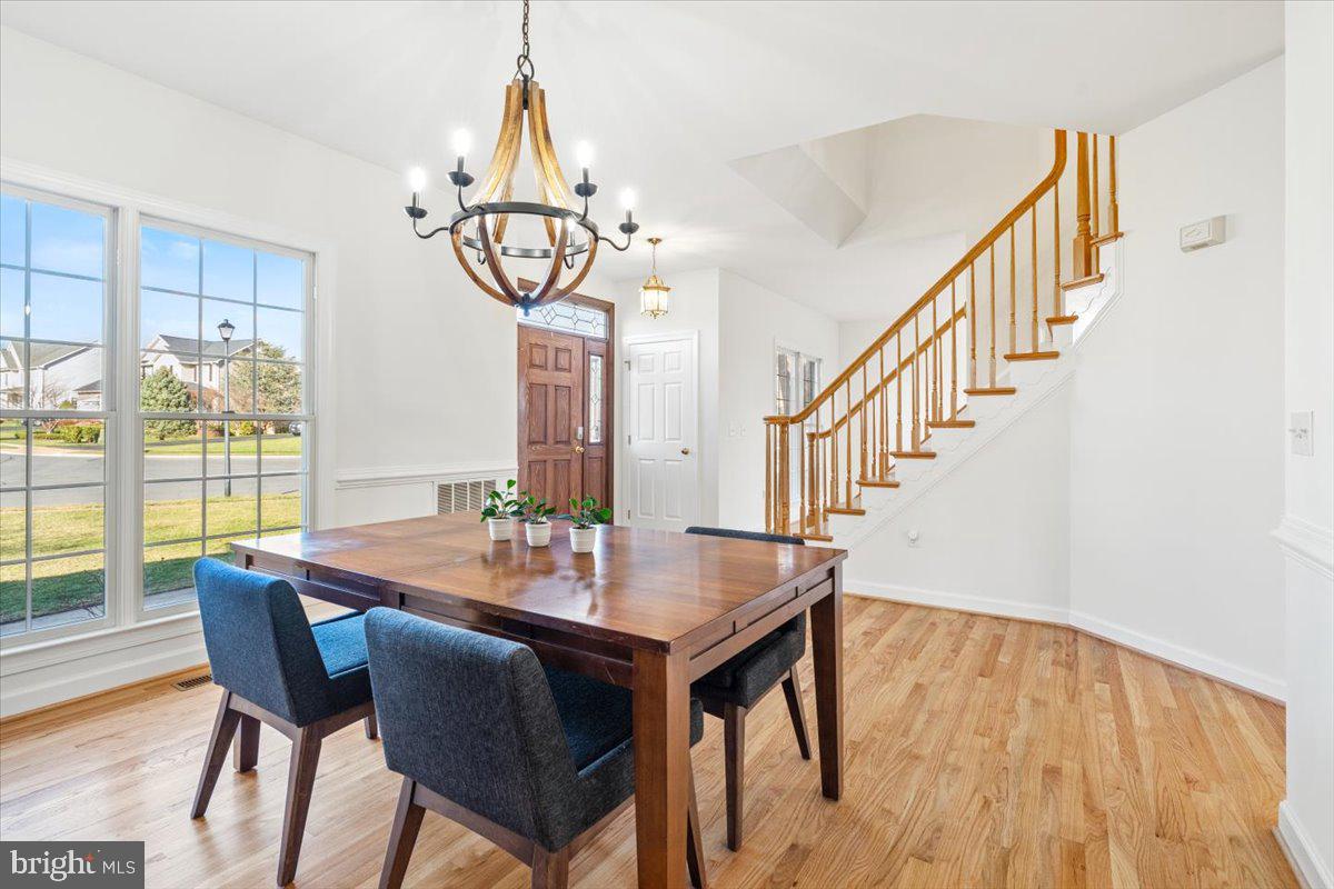 FOXFIELD AT MIDDLETOWN - Residential