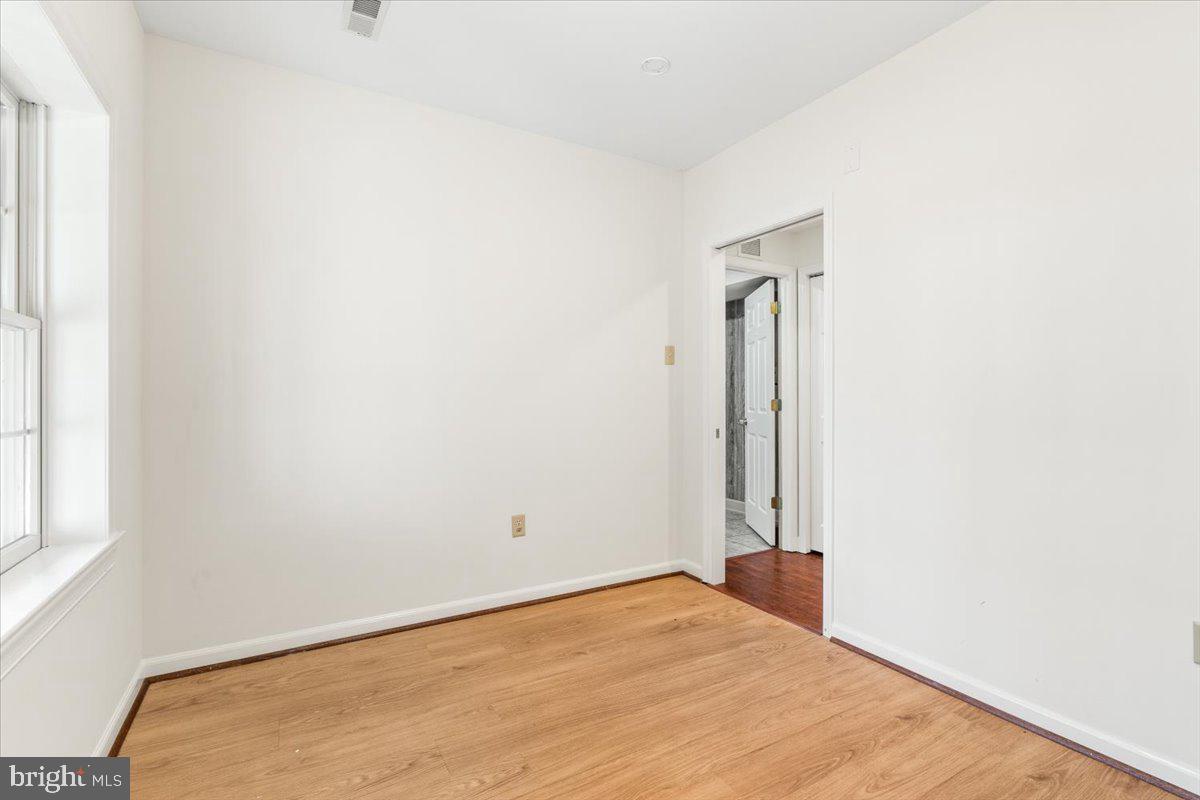 FOXFIELD AT MIDDLETOWN - Residential