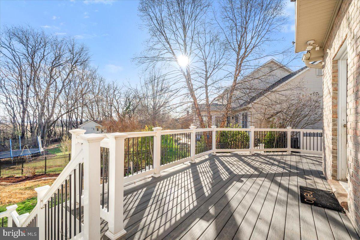 FOXFIELD AT MIDDLETOWN - Residential