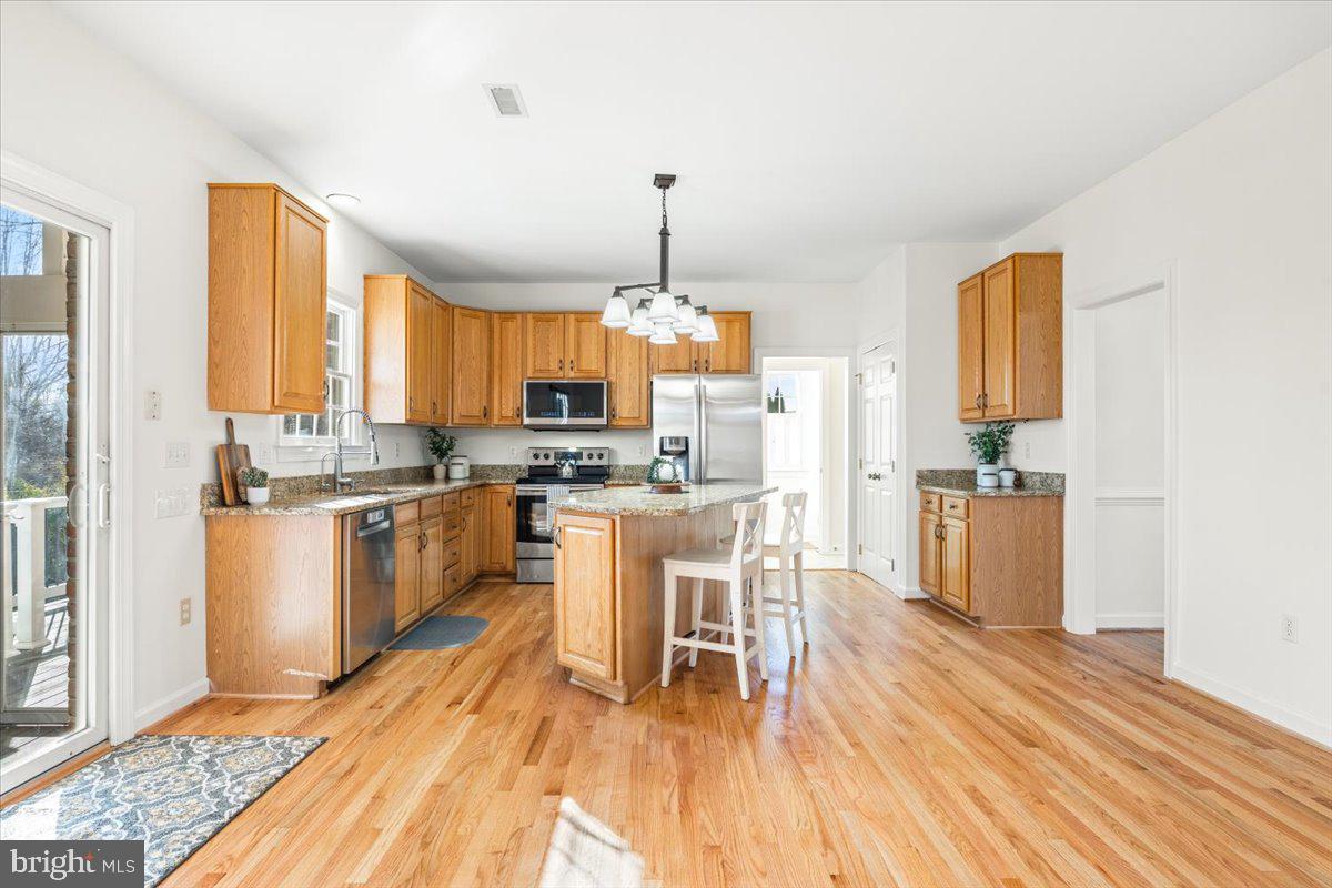 FOXFIELD AT MIDDLETOWN - Residential