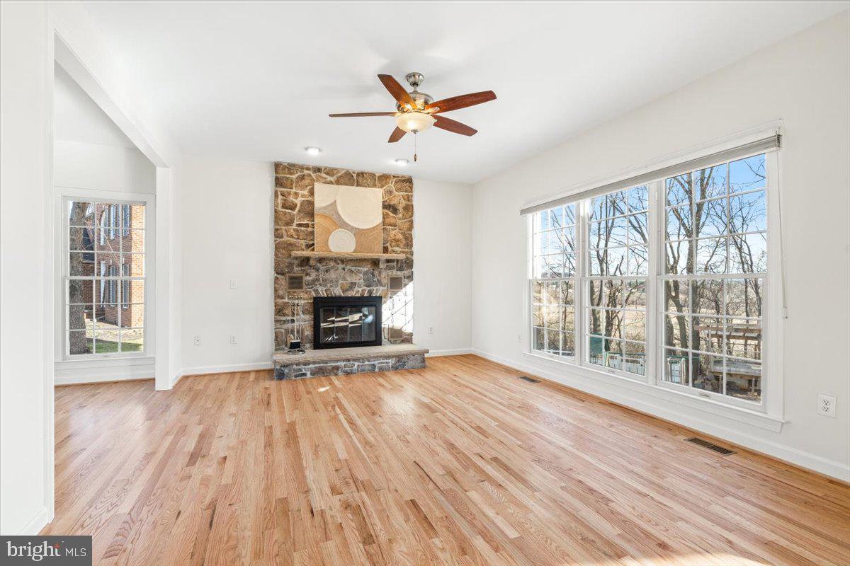 FOXFIELD AT MIDDLETOWN - Residential