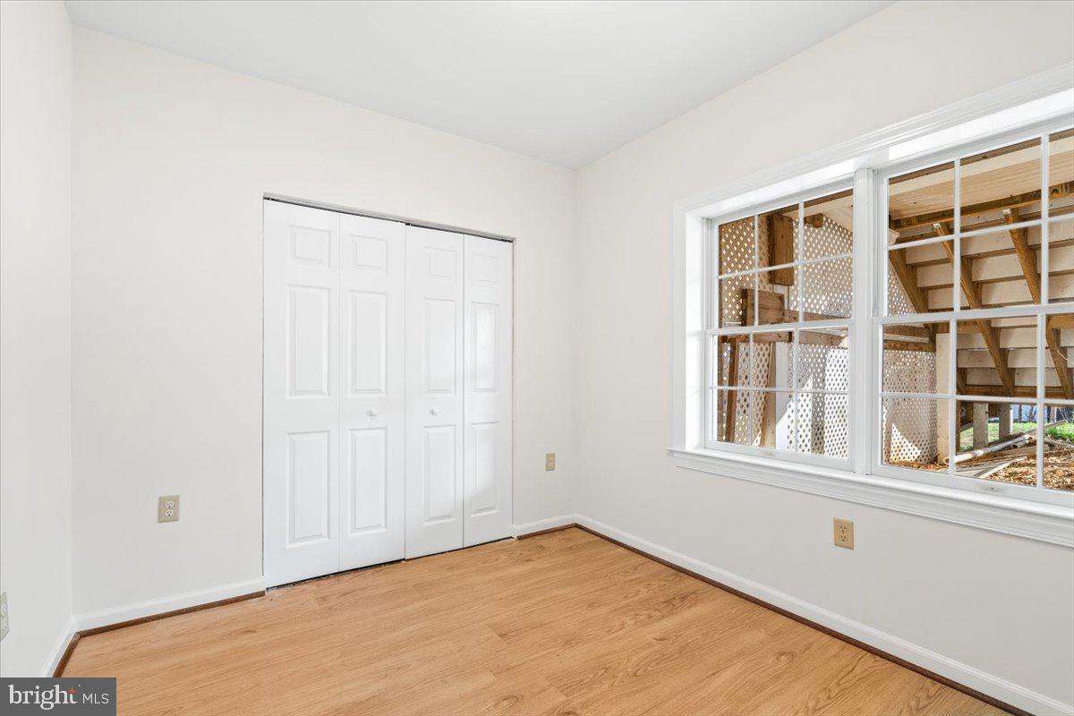 FOXFIELD AT MIDDLETOWN - Residential