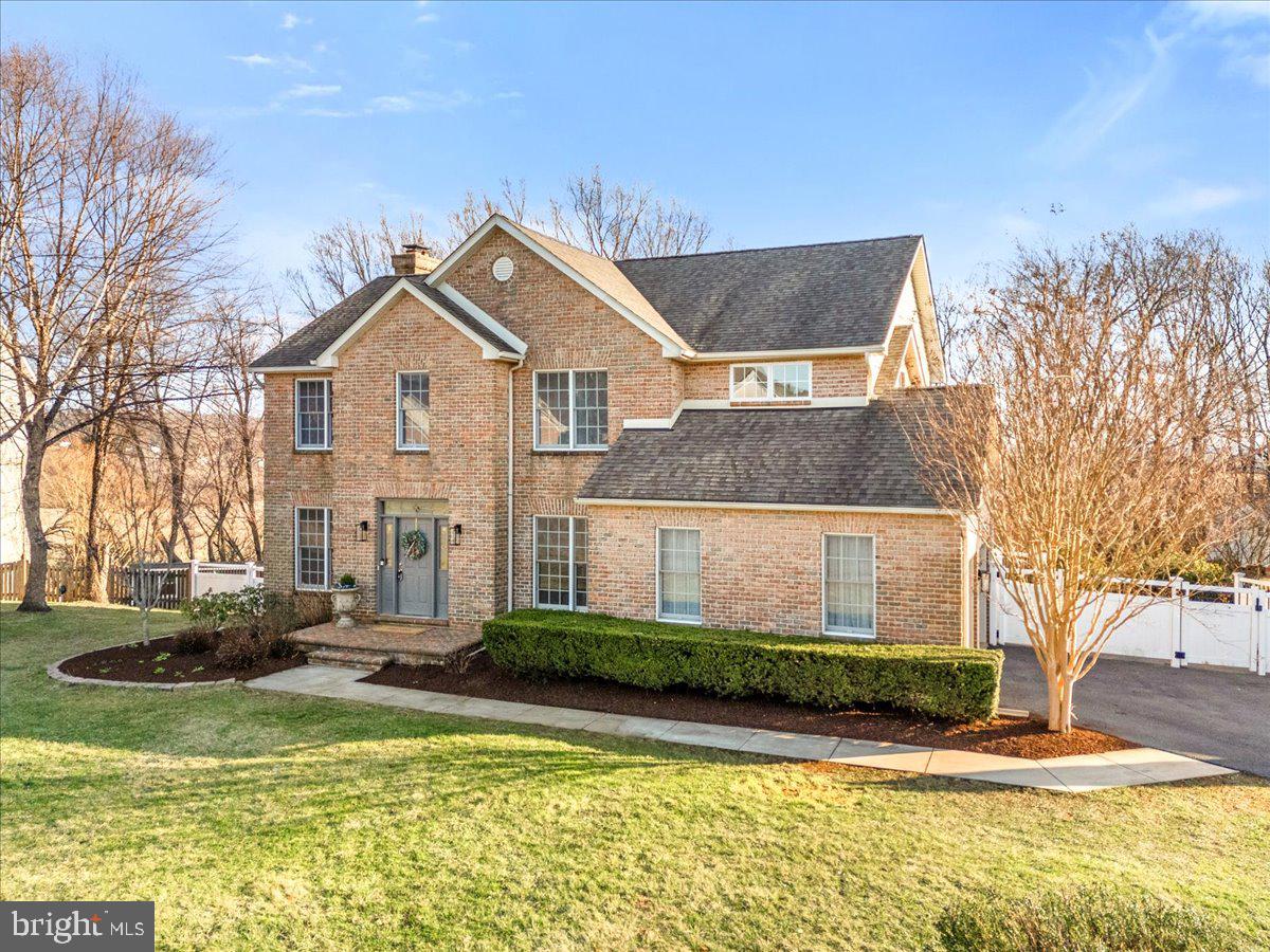 This custom-built Admar home in the Foxfield subdivision of Middletown offers over 3,900 finished square feet of living space on a private .35-acre lot. Built in 2000 and upgraded throughout the years, the design strikes a balance between modern comfort and classic appeal, featuring five spacious bedrooms upstairs and a walkout level finished basement that includes another bedroom, two offices, a rec room, and a full bath. The kitchen impresses with its 42-inch cabinets, granite countertops, spacious pantry, and coffee bar, opening onto a composite deck and screened porch — ideal for relaxed gatherings. Additional highlights include a brick exterior, a stone fireplace in the family room, with fresh paint throughout, and 9-foot ceilings on the main level, all contributing to a welcoming atmosphere. Modern touches, such as a Tesla Powerwall that stores energy from solar panels (owned) for backup power, further enhance the property. Upstairs, you'll also find two well-appointed full baths, a dedicated laundry room, and a separate framed and rough-in third bathroom, enhancing the home's practicality. New carpet upstairs complements the main level's freshly refinished wood floors and elegant wood staircase, while the primary suite offers a comfortable retreat with its en-suite bathroom complete with a shower, soaking tub, and double sink vanity. The walk-out basement provides direct access to a patio and covered porch, while additional outdoor features include a fenced rear yard, a side-load garage, and a custom tree house. You will be pleasantly surprised by the abundant space this home offers and all the fresh updates. Age of systems: Heat pump 2: 2015 (upper only); Pellet stove: at house when purchased, new igniter in 2020; Tesla power wall: 2020; Solar panels : 2020; Roof: 2015 (50 yr shingles); Water heater/tankless: 2024. Microwave, Stove, Fridge, Dishwasher, Heat pump 1: (main and lower levels) :unknown - at house when purchased.
211 Rod Circle is a great opportunity in a charming community with no HOA fees, and all within walking distance of the community park and walking trails. This exceptional home won't disappoint!