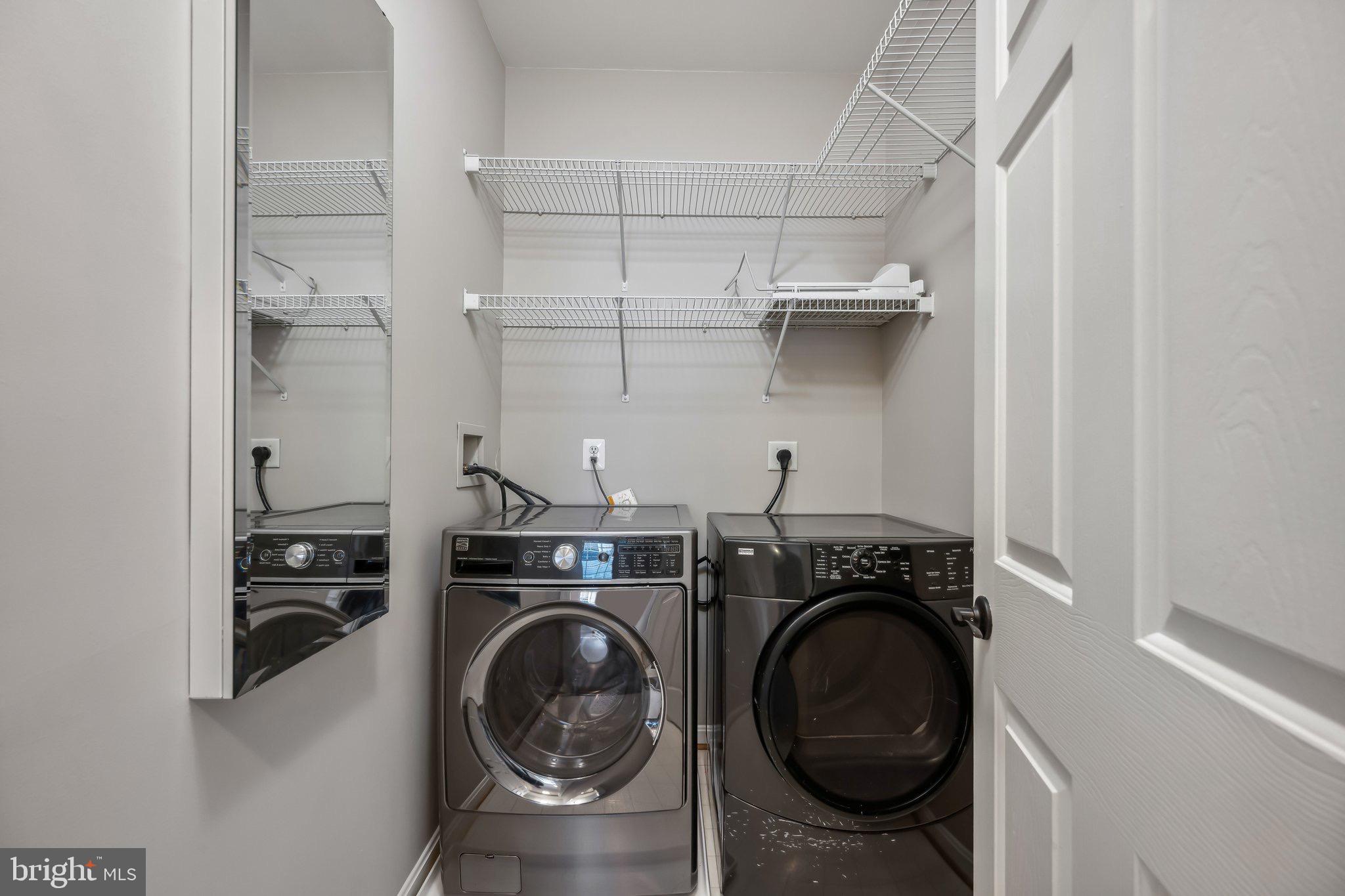 SOUTH RIVER COLONY - Residential