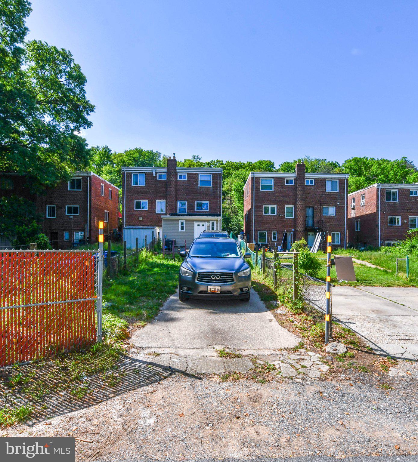 4136 E EAST CAPITOL STREET NE