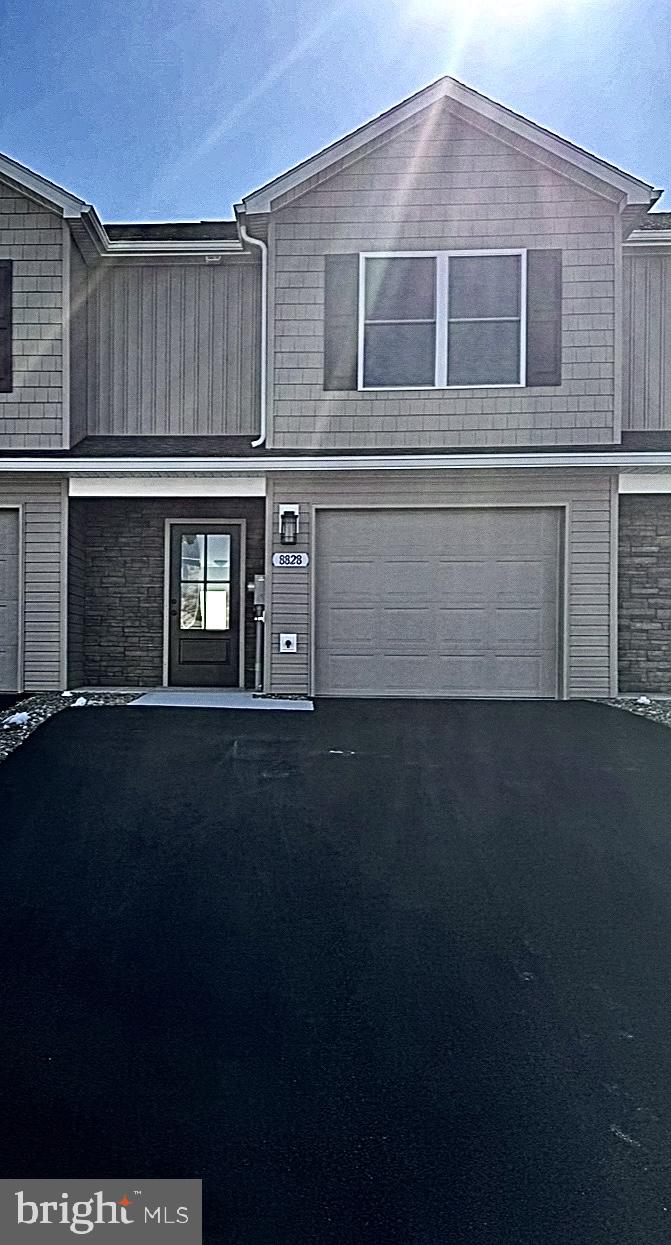 Stunning new construction 3 bed, 2.5 bath townhouse in Waynesboro, PA. Just built in 2024, this modern home features an open concept main floor with luxury vinyl plank flooring, an eat-in kitchen with granite countertops and top-of-the-line appliances, an owner's suite with an ensuite bathroom and walk-in closet, central heat/AC, attached garage, on-site laundry, and so much more! Pets welcome! Available 03/01/2025. Centrally located close to all Waynesboro amenities and the PA/MD line. Don't miss out on this prime rental opportunity!