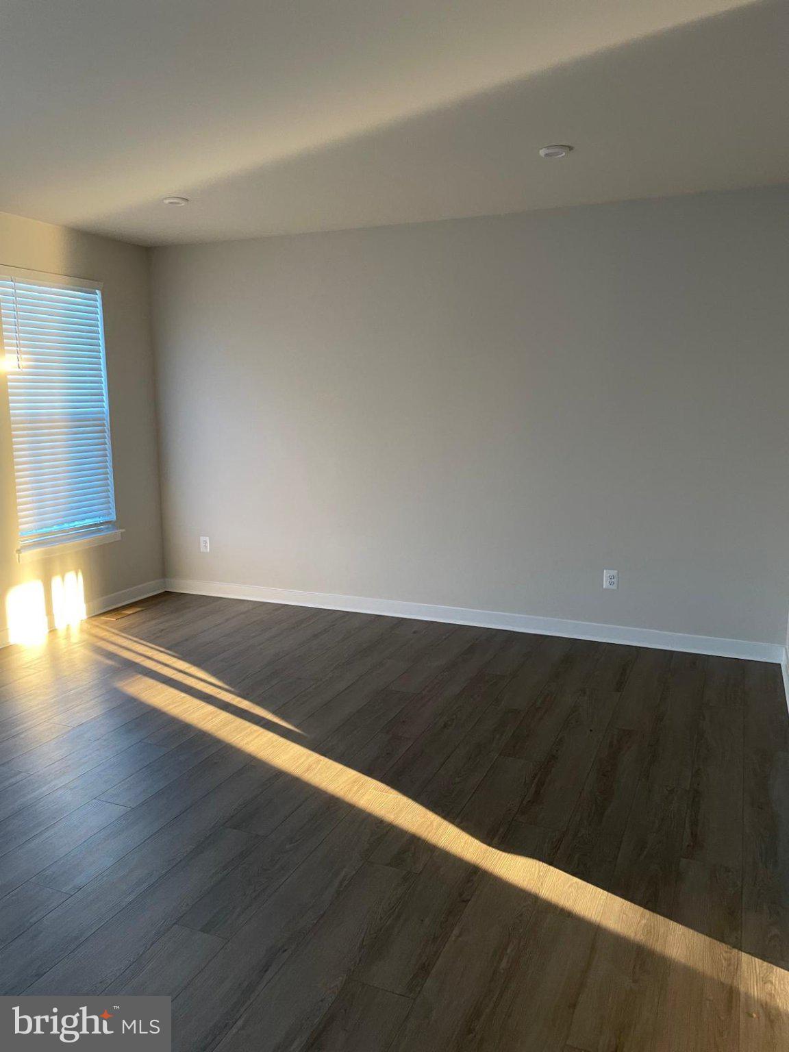 749 FLINT DRIVE