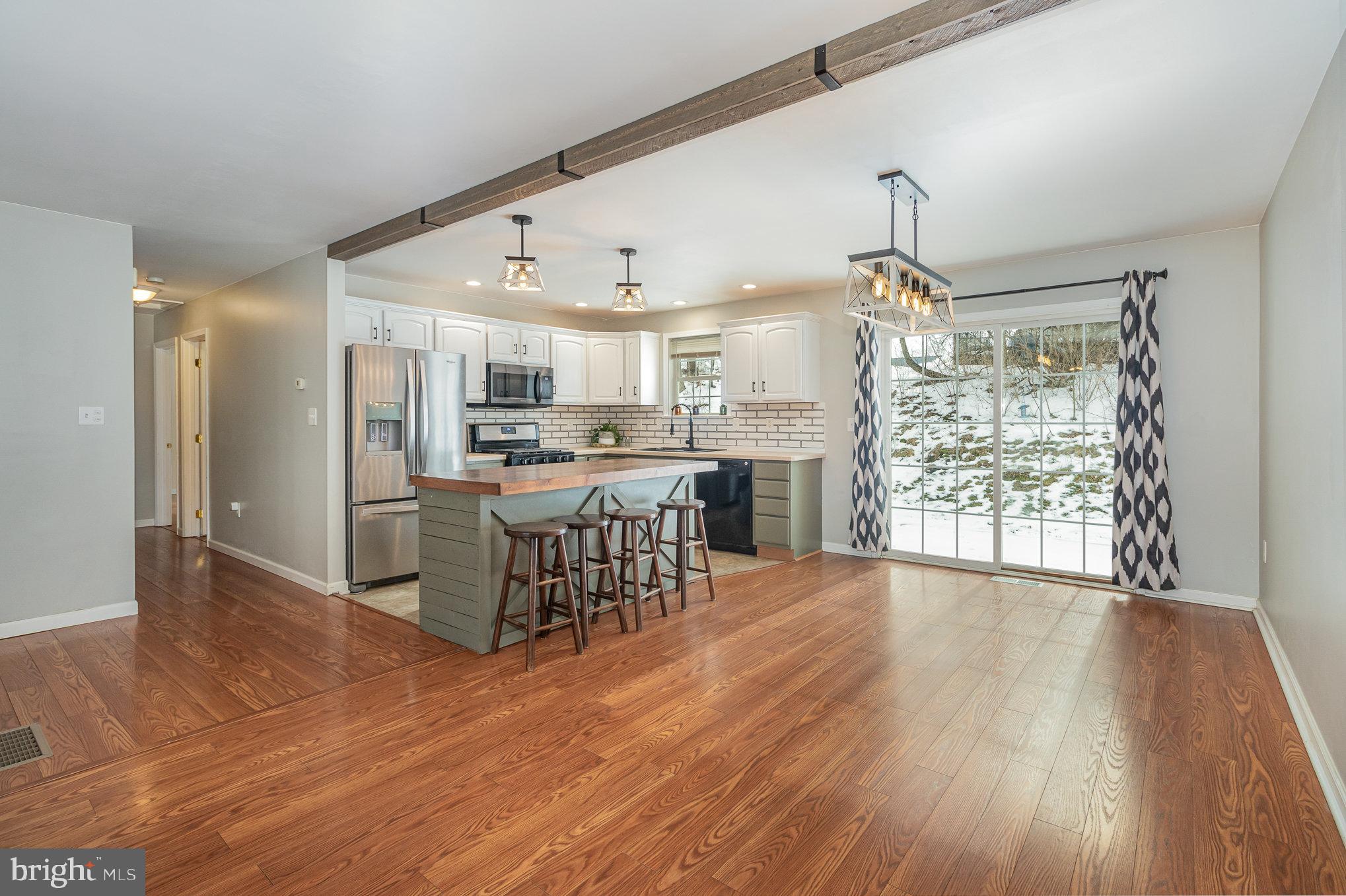 PHEASANT RIDGE - Residential