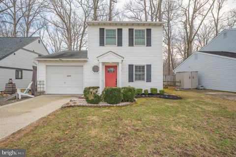 Photo of 2200 Shore Drive, EDGEWATER, MD 21037 (MLS # MDAA2137086)