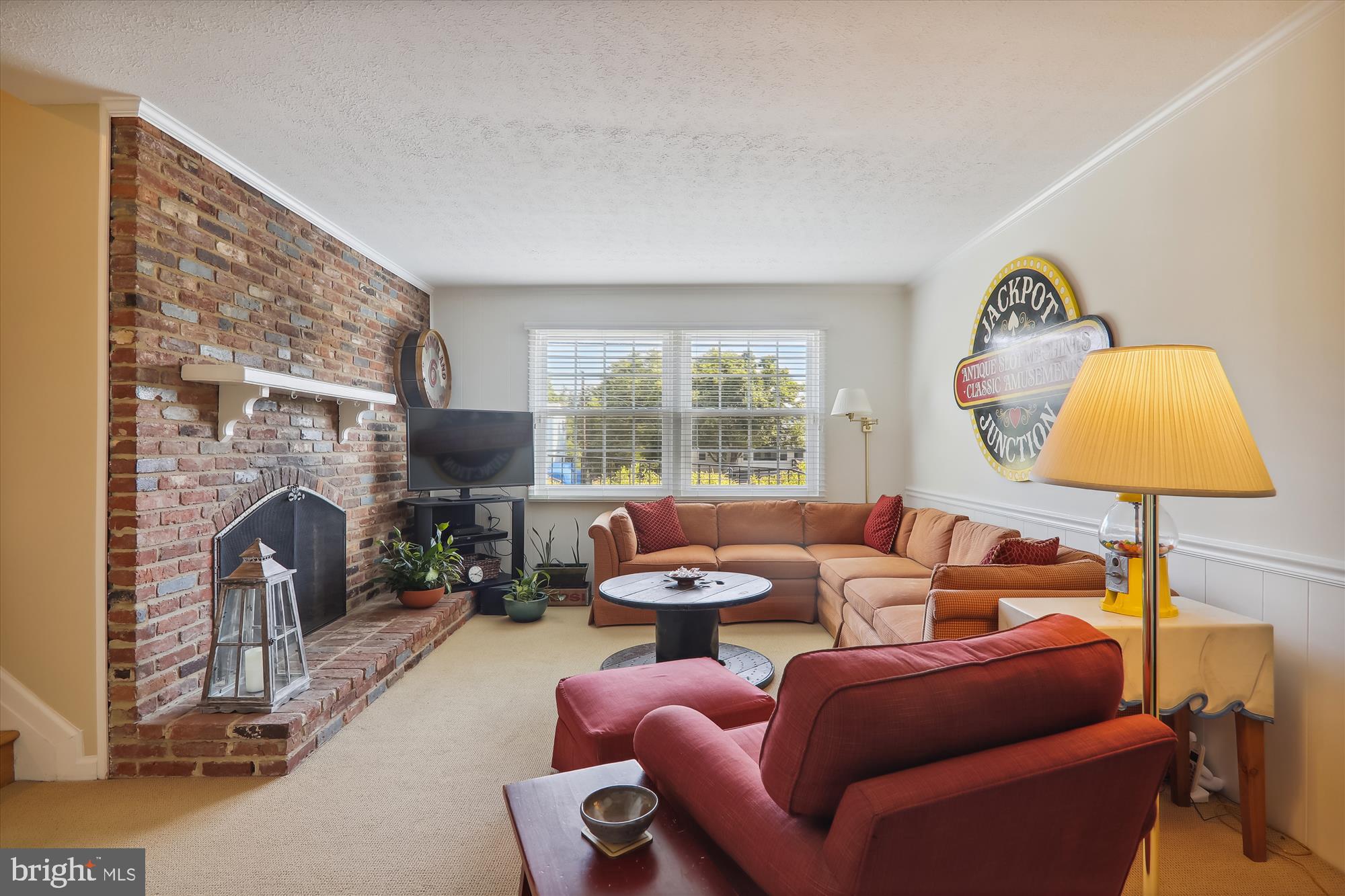 COUNTRYSIDE - Residential